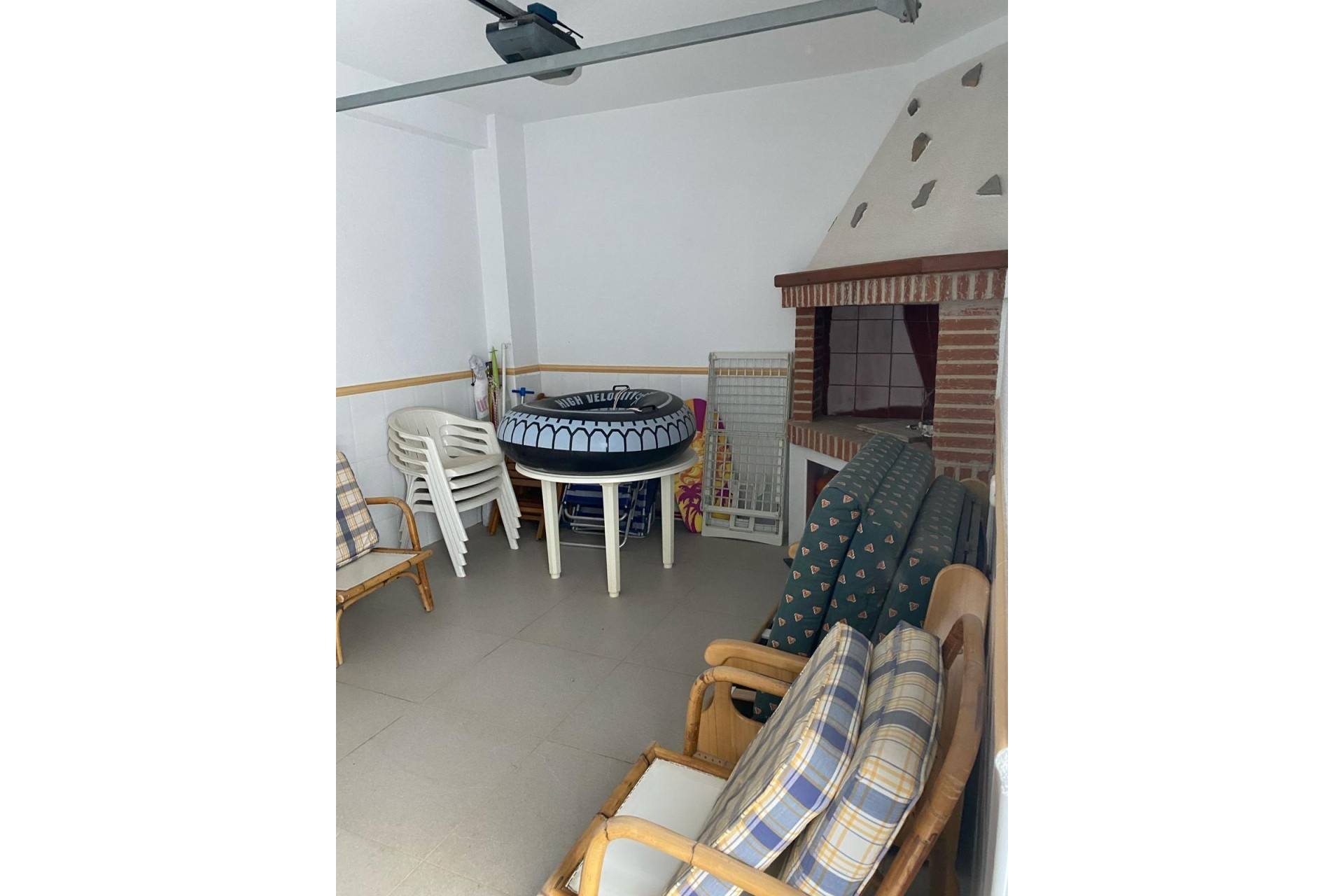 Venta - Chalet Independiente -
Torrevieja