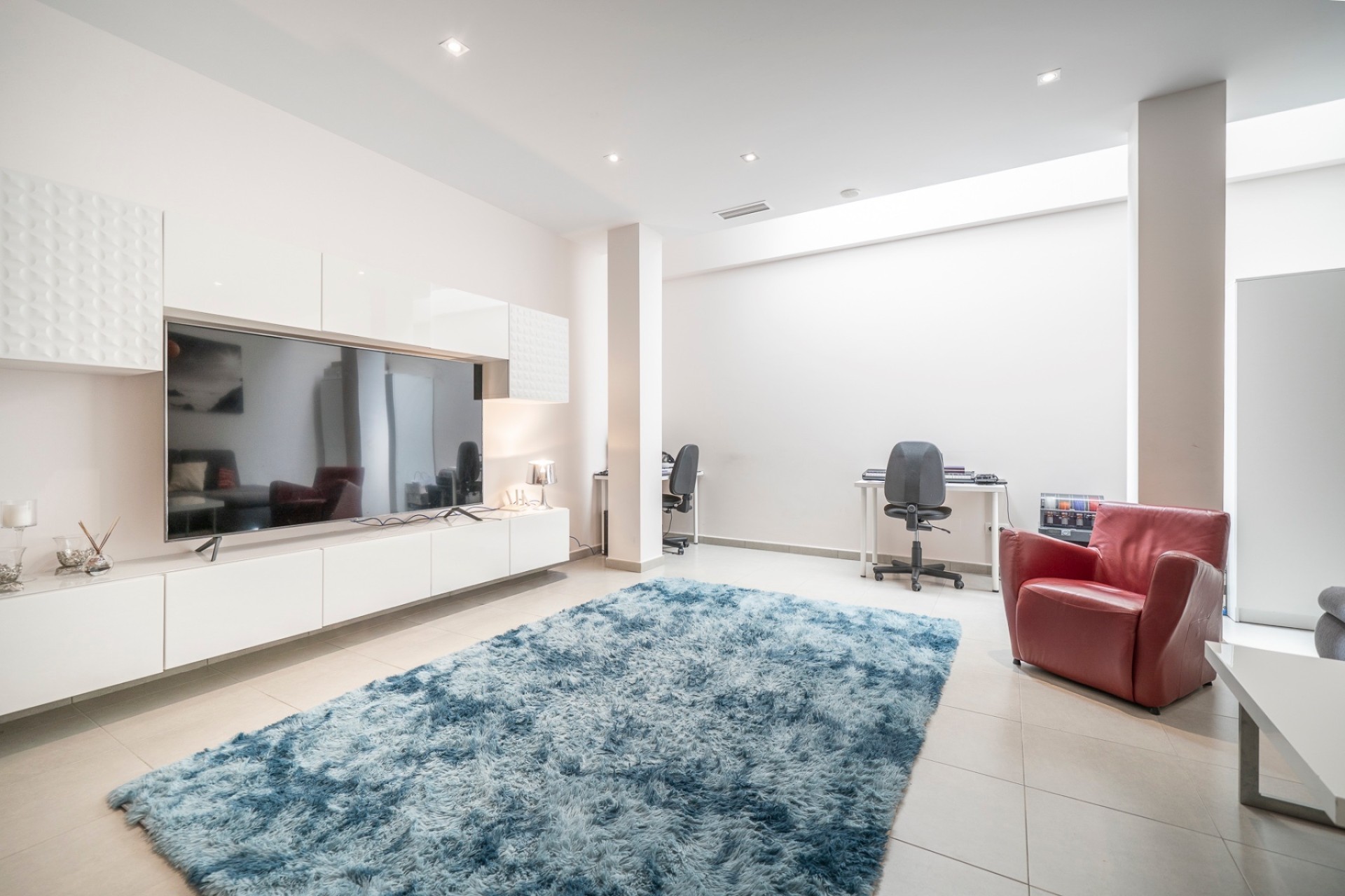 Venta - Chalet Independiente -
Torrevieja