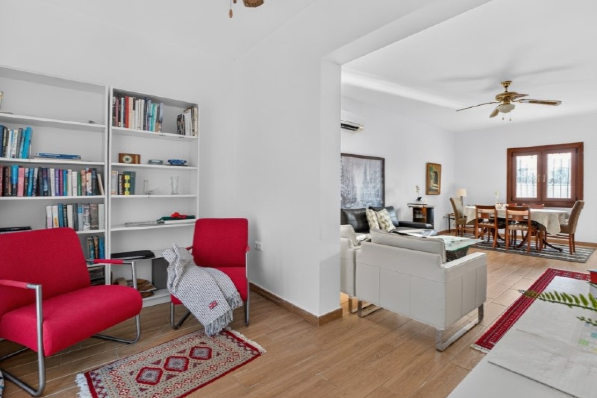 Venta - Chalet Independiente -
Torrevieja