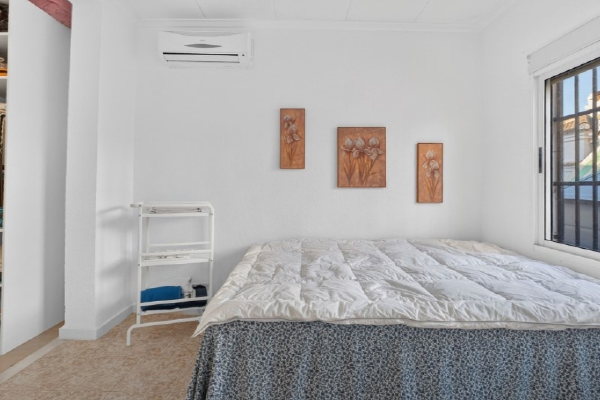 Venta - Chalet Independiente -
Torrevieja