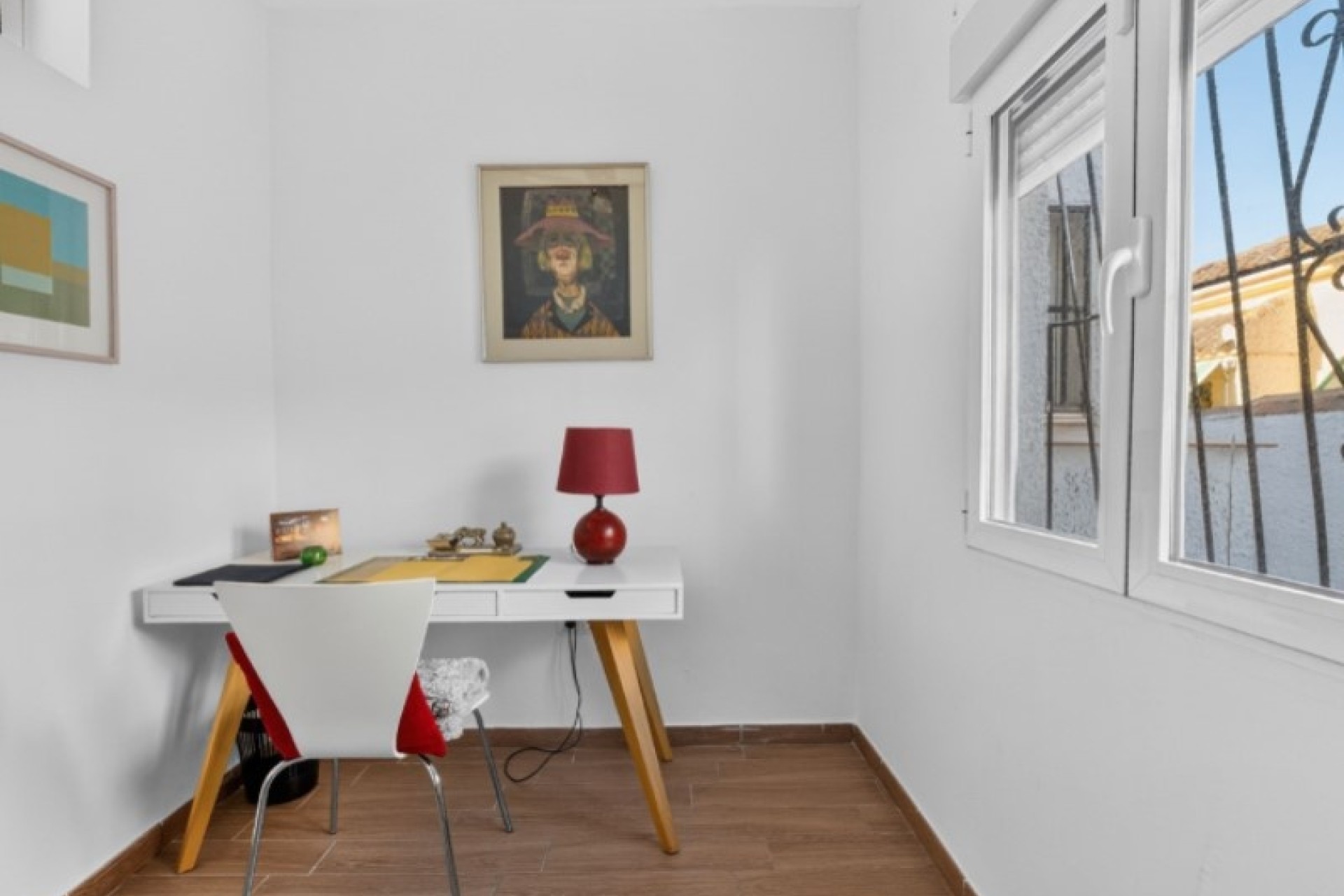 Venta - Chalet Independiente -
Torrevieja