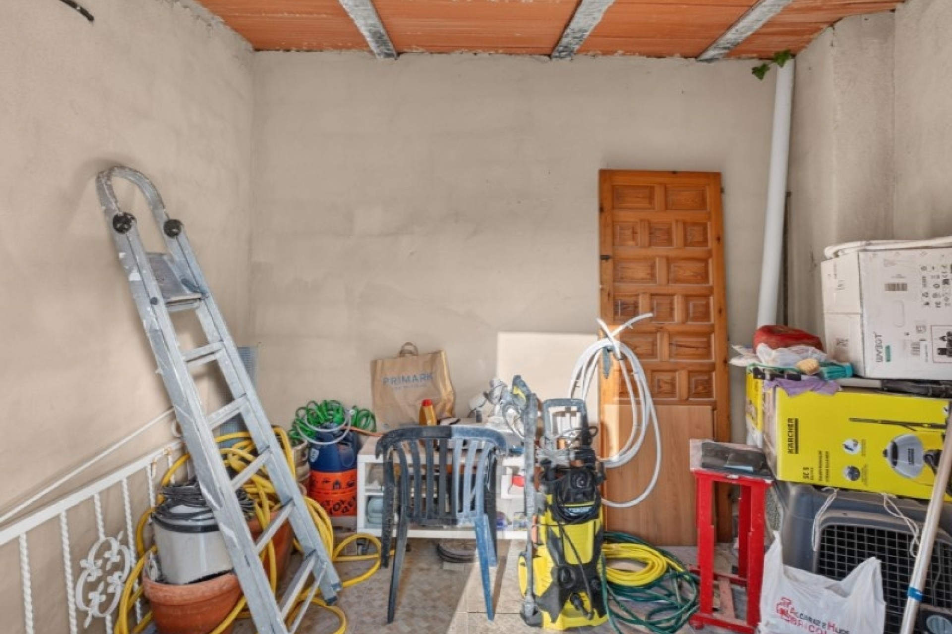 Venta - Chalet Independiente -
Torrevieja