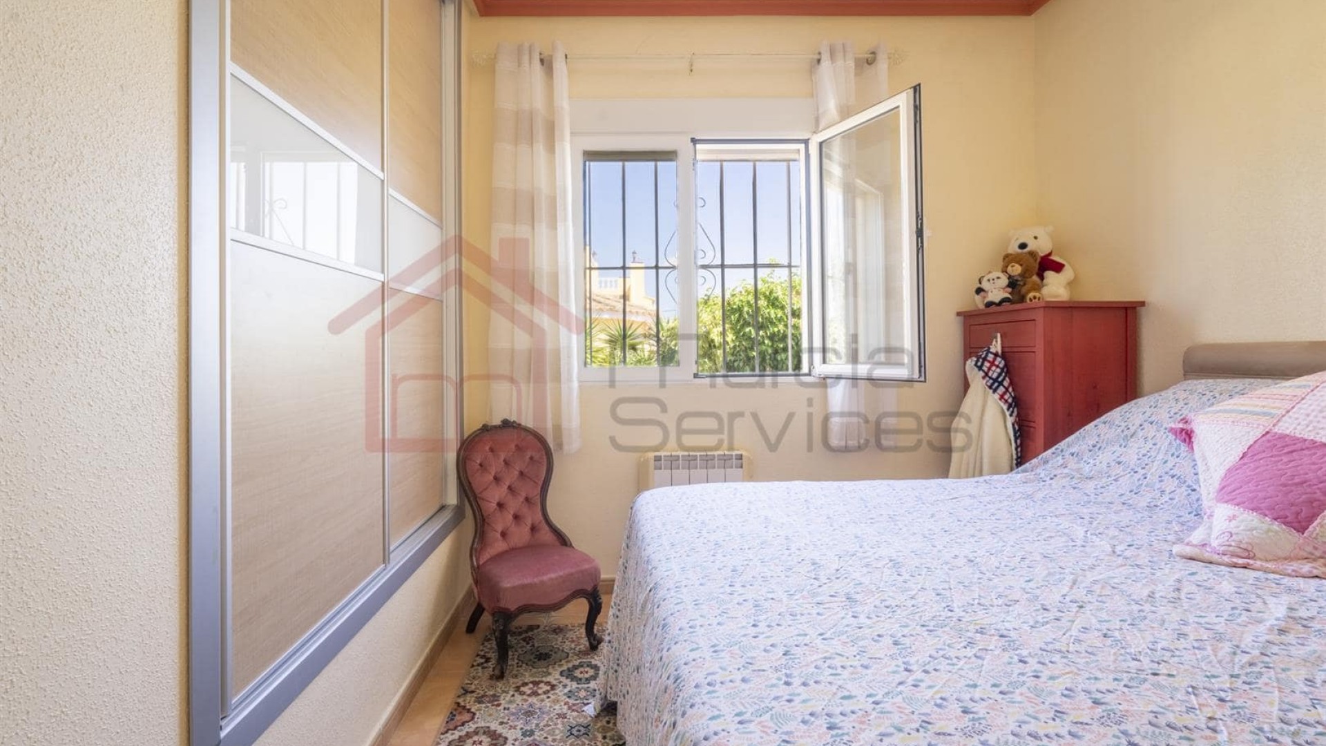 Venta - Chalet Independiente -
Valle del Sol