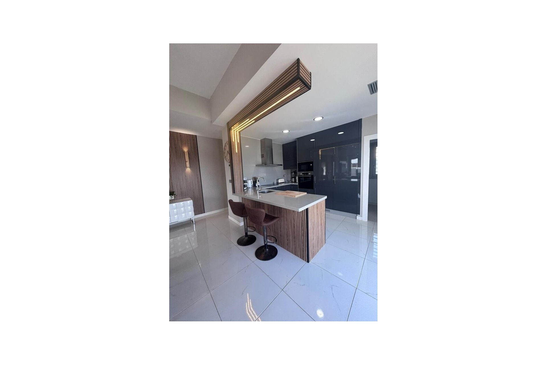 Venta - Chalet Independiente -
Villamartín - Costa Blanca