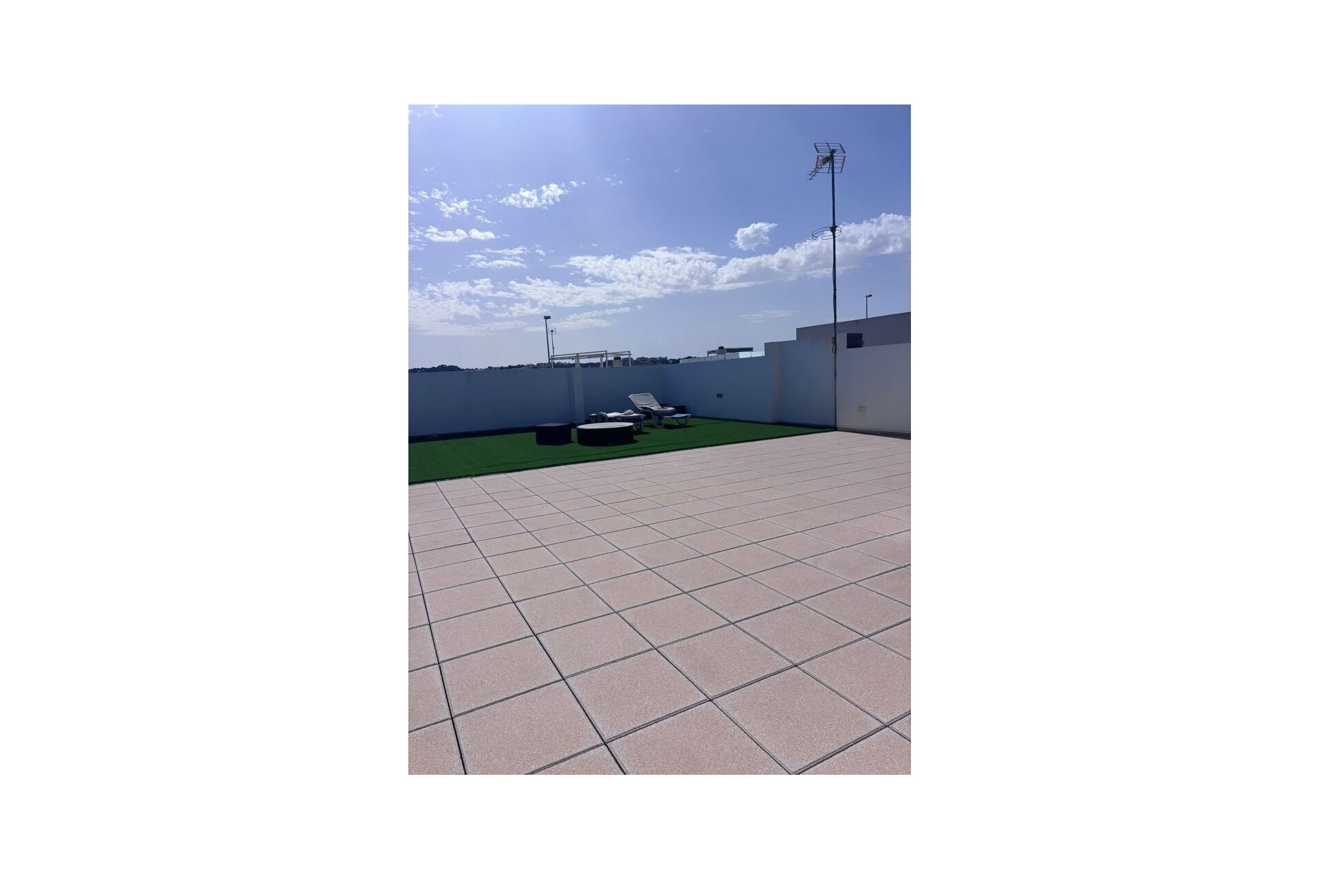 Venta - Chalet Independiente -
Villamartín - Costa Blanca