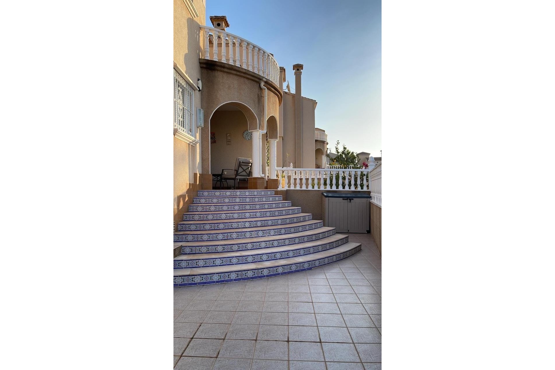 Venta - Chalet Independiente -
Villamartín - Costa Blanca