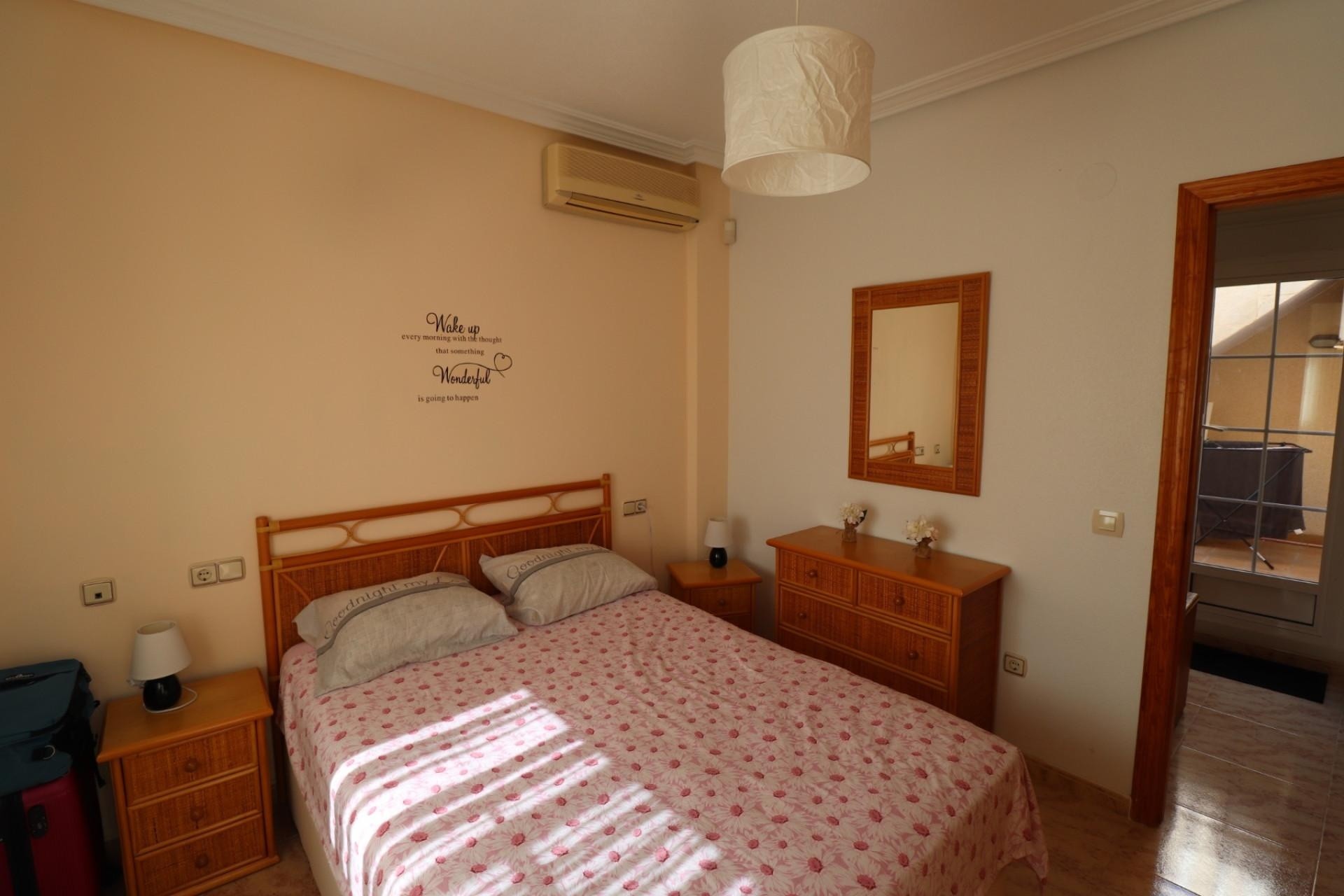 Venta - Chalet Independiente -
Villamartín - Costa Blanca