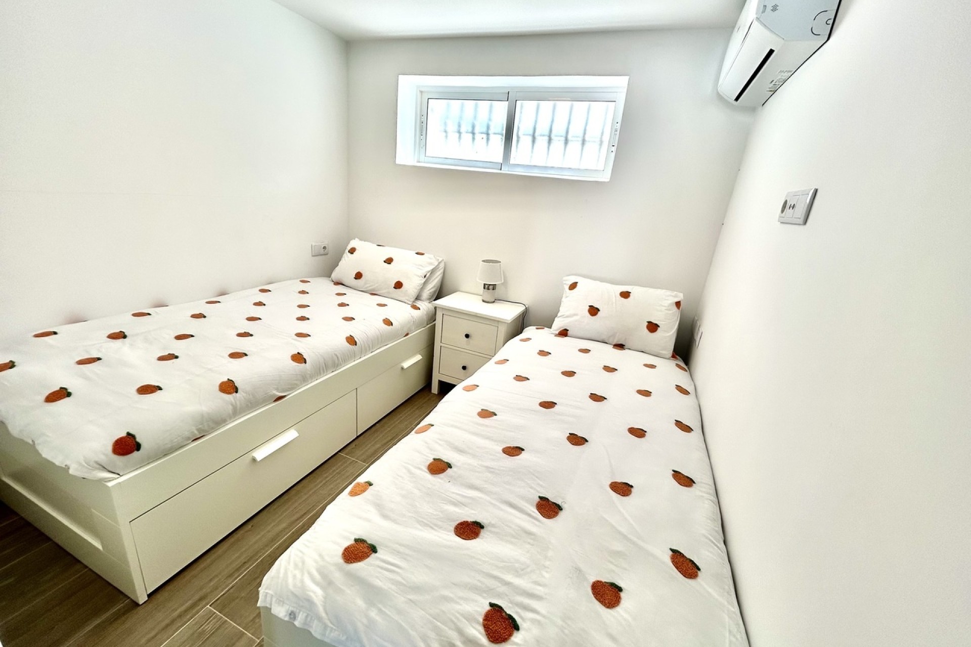 Venta - Chalet Independiente -
Villamartín - Costa Blanca