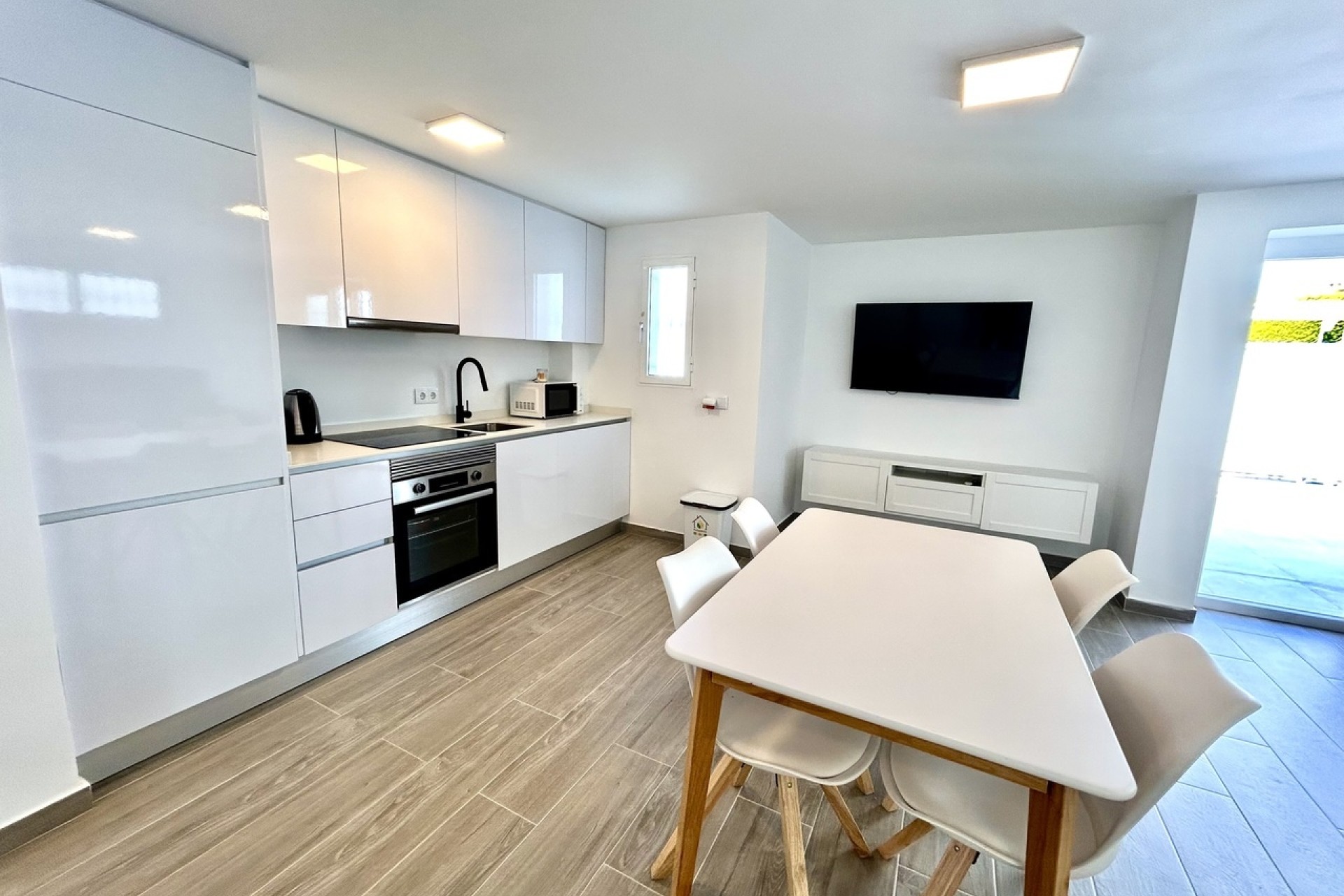 Venta - Chalet Independiente -
Villamartín - Costa Blanca