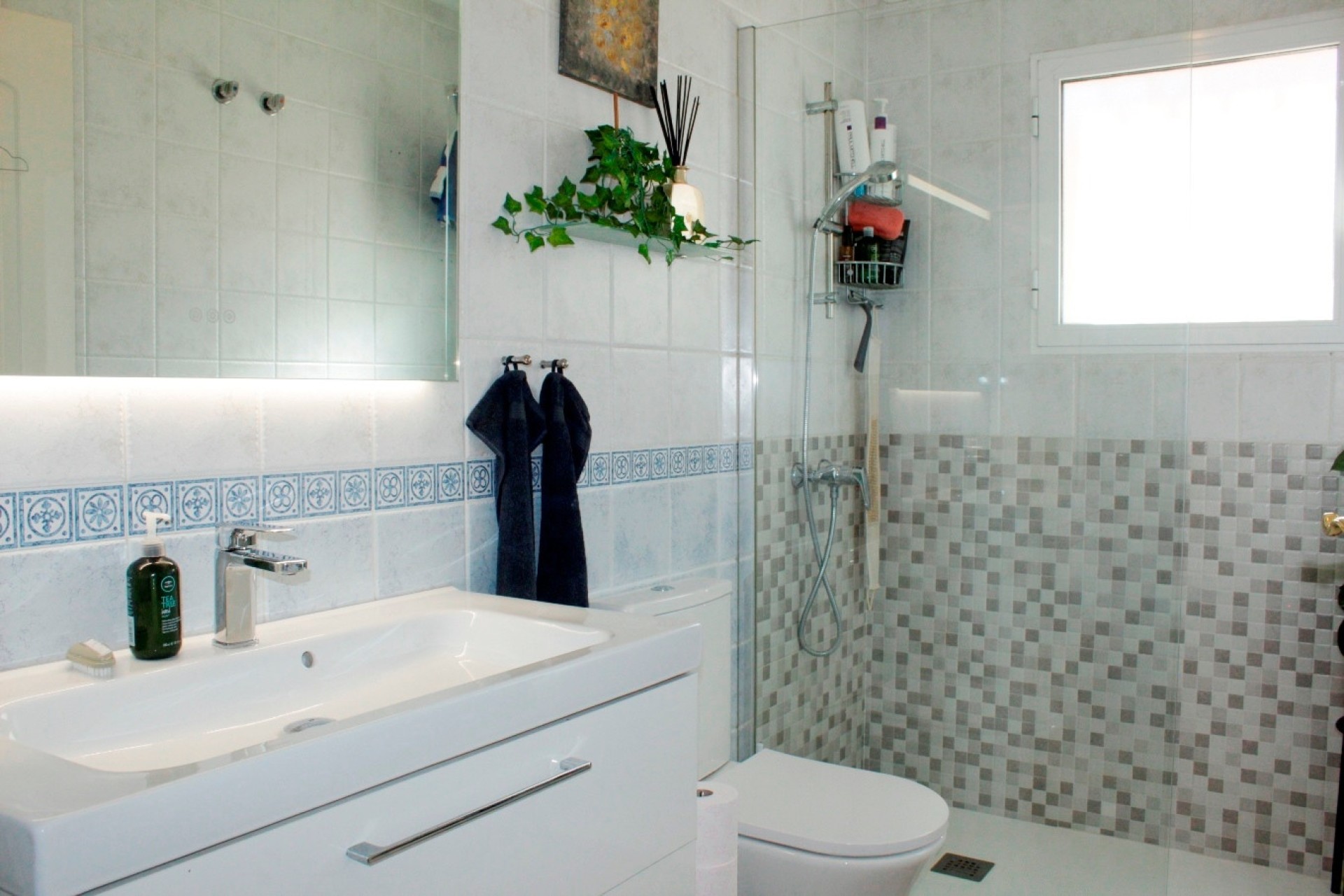Venta - Chalet Independiente -
Villamartín - Costa Blanca