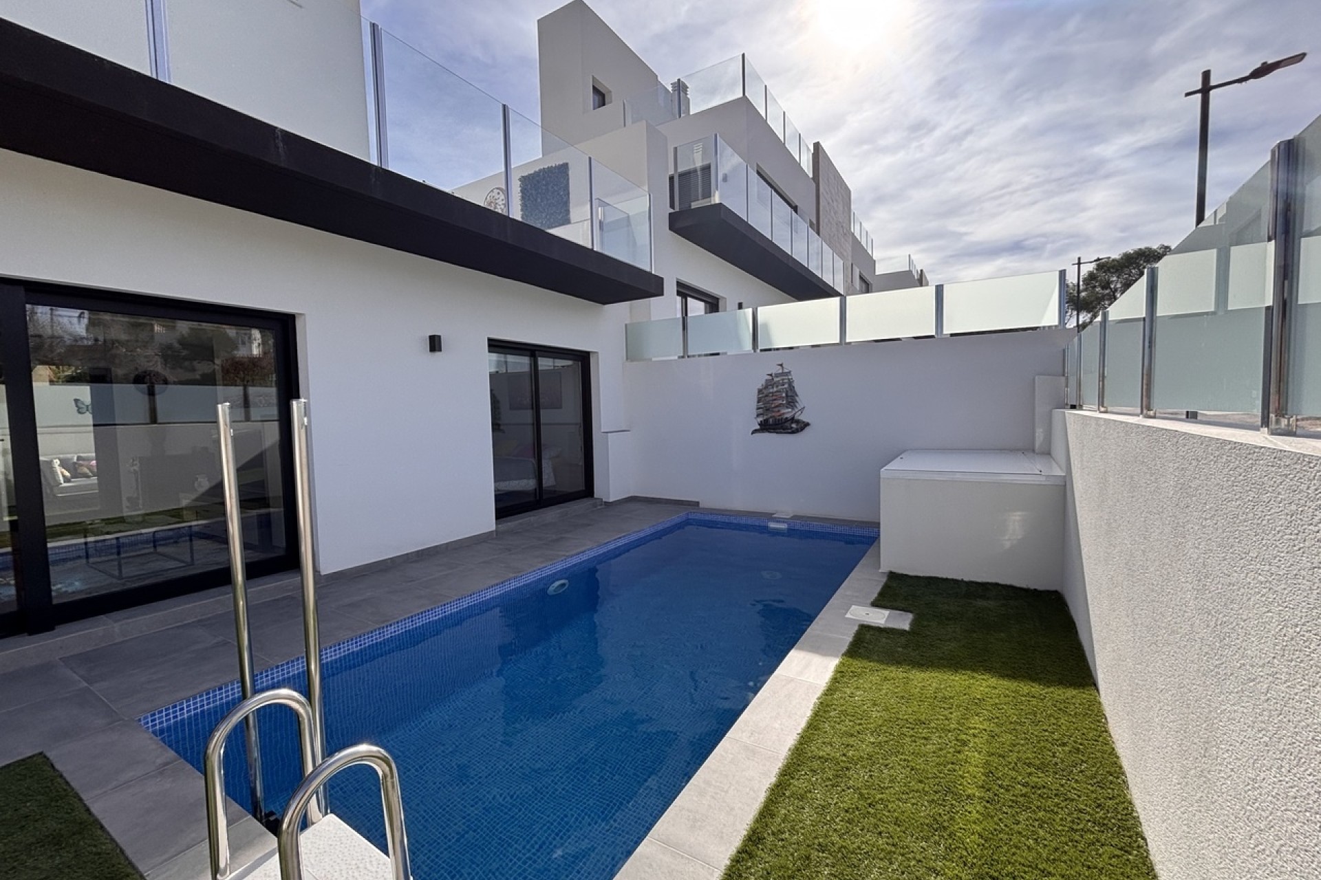 Venta - Chalet Independiente -
Villamartín - Costa Blanca