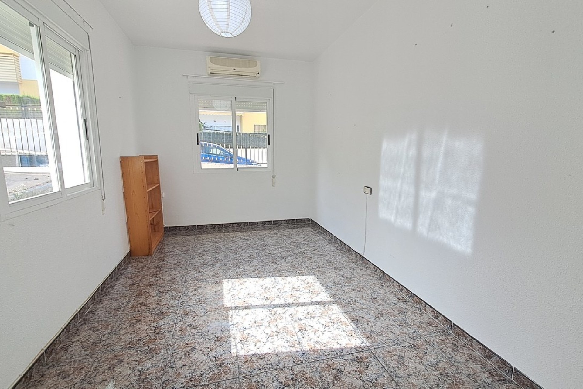 Venta - Chalet Independiente -
Villamartín - Costa Blanca