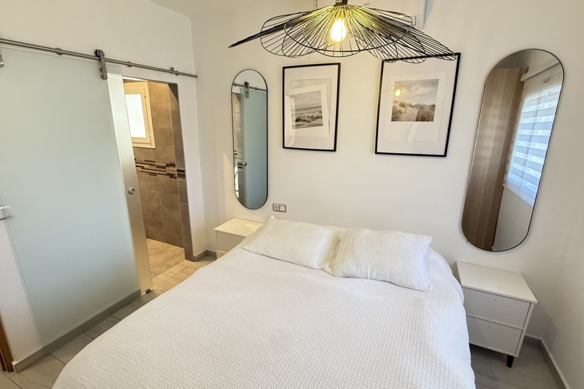 Venta - Chalet Independiente -
Villamartín - Costa Blanca