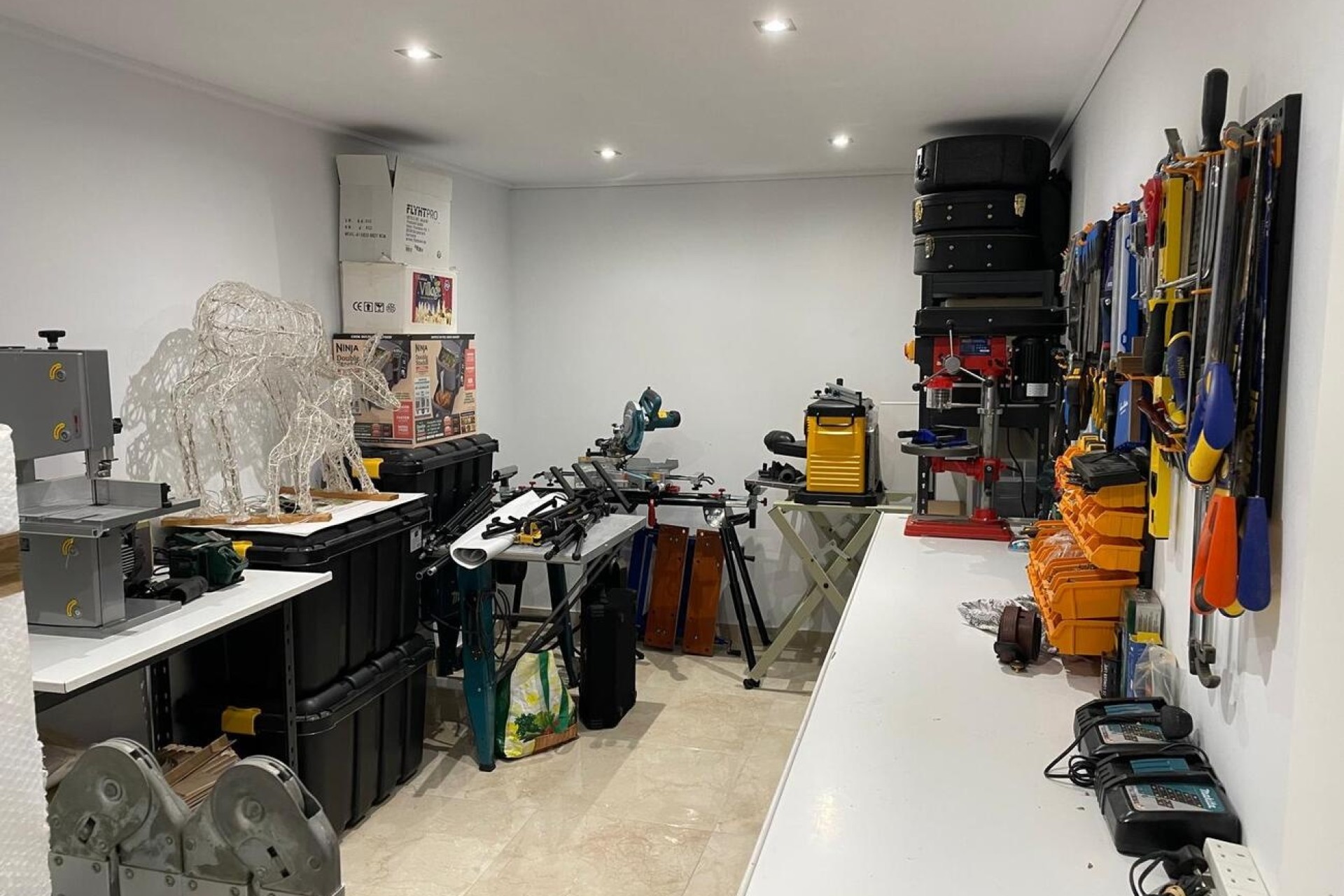 Venta - Chalet Independiente -
Villamartín - El Galan