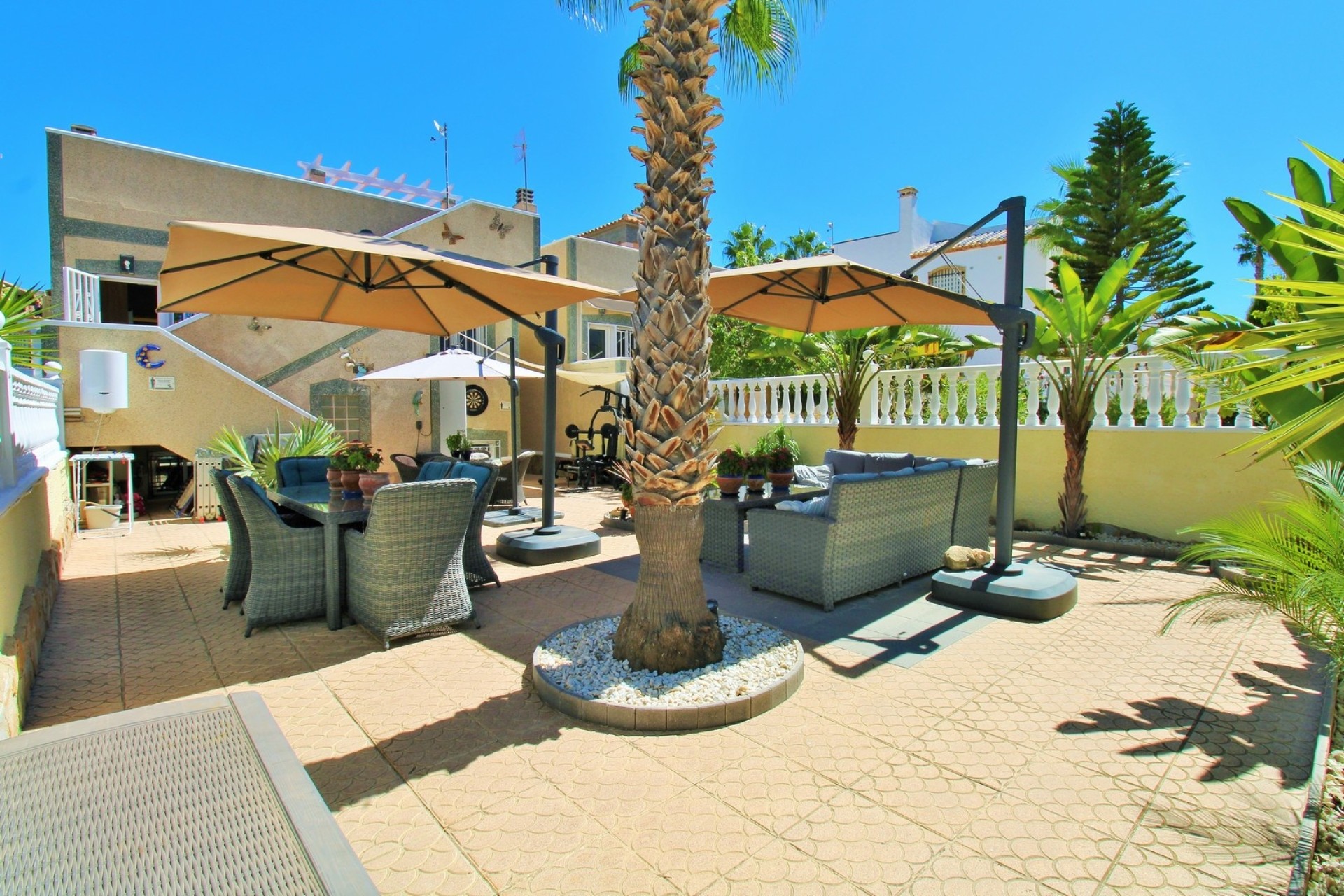 Venta - Chalet Independiente -
Villamartín - Las Violetas