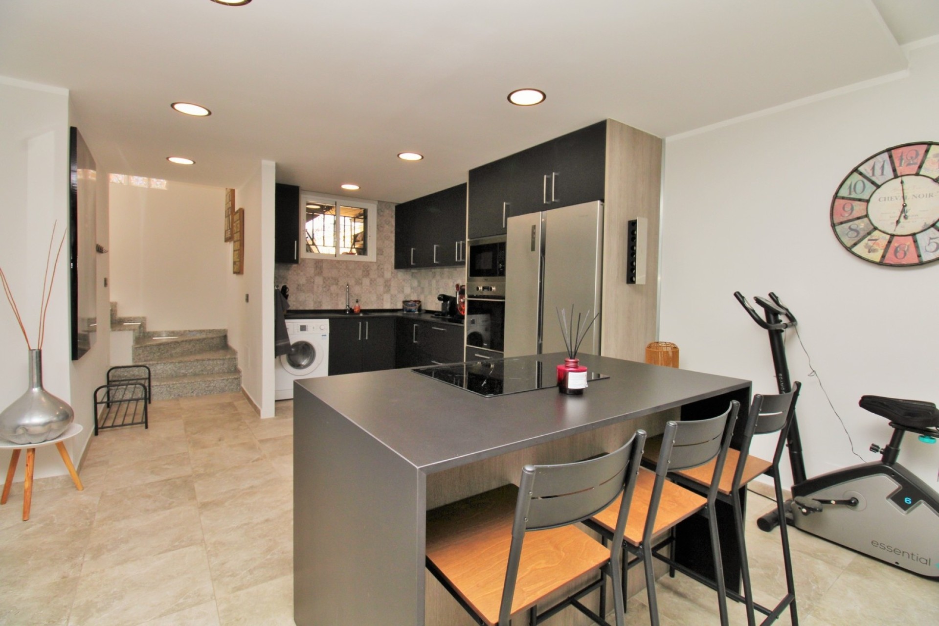 Venta - Chalet Independiente -
Villamartín - Las Violetas
