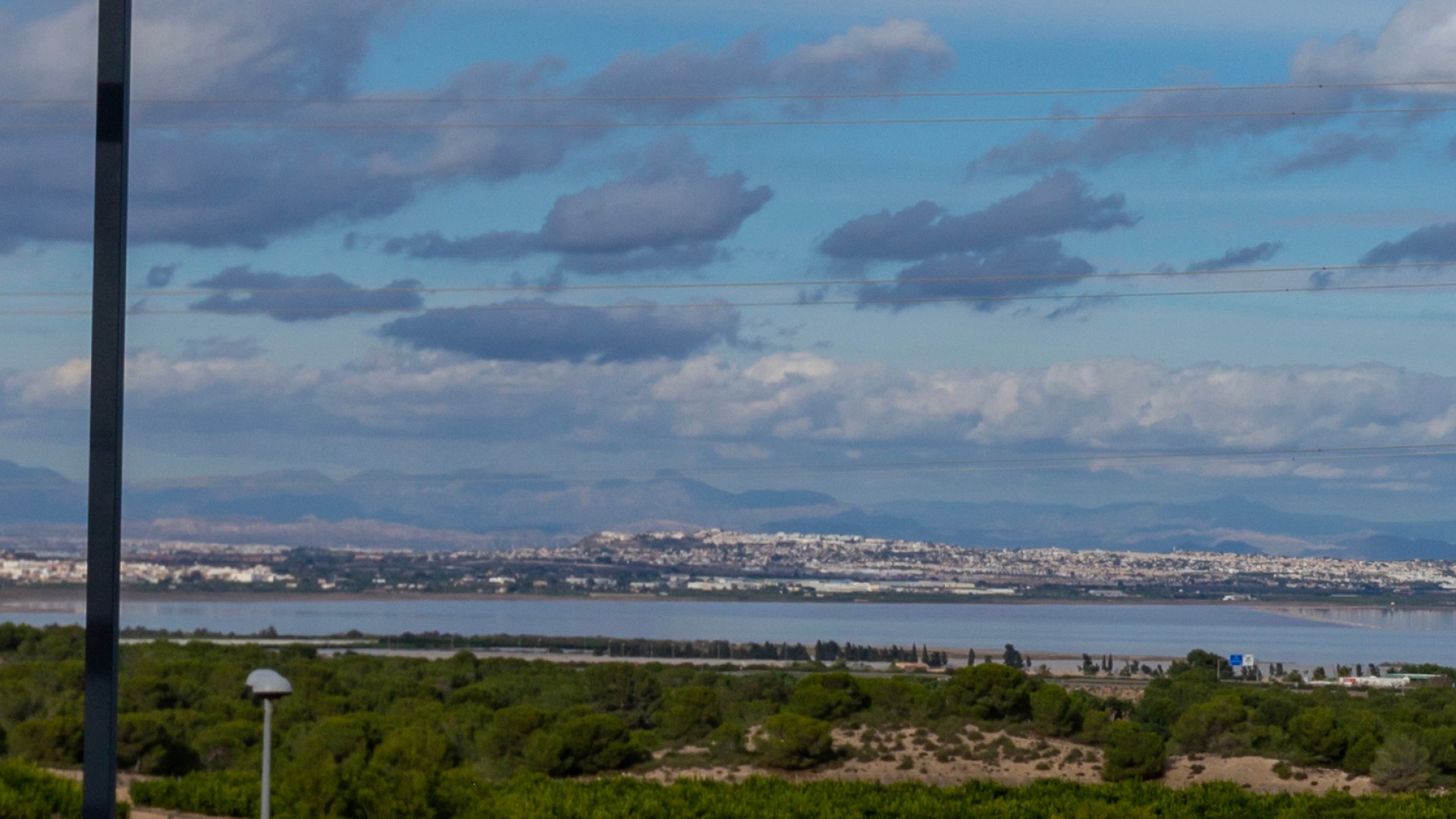 Venta - Chalet Independiente -
Villamartín - Pau 26