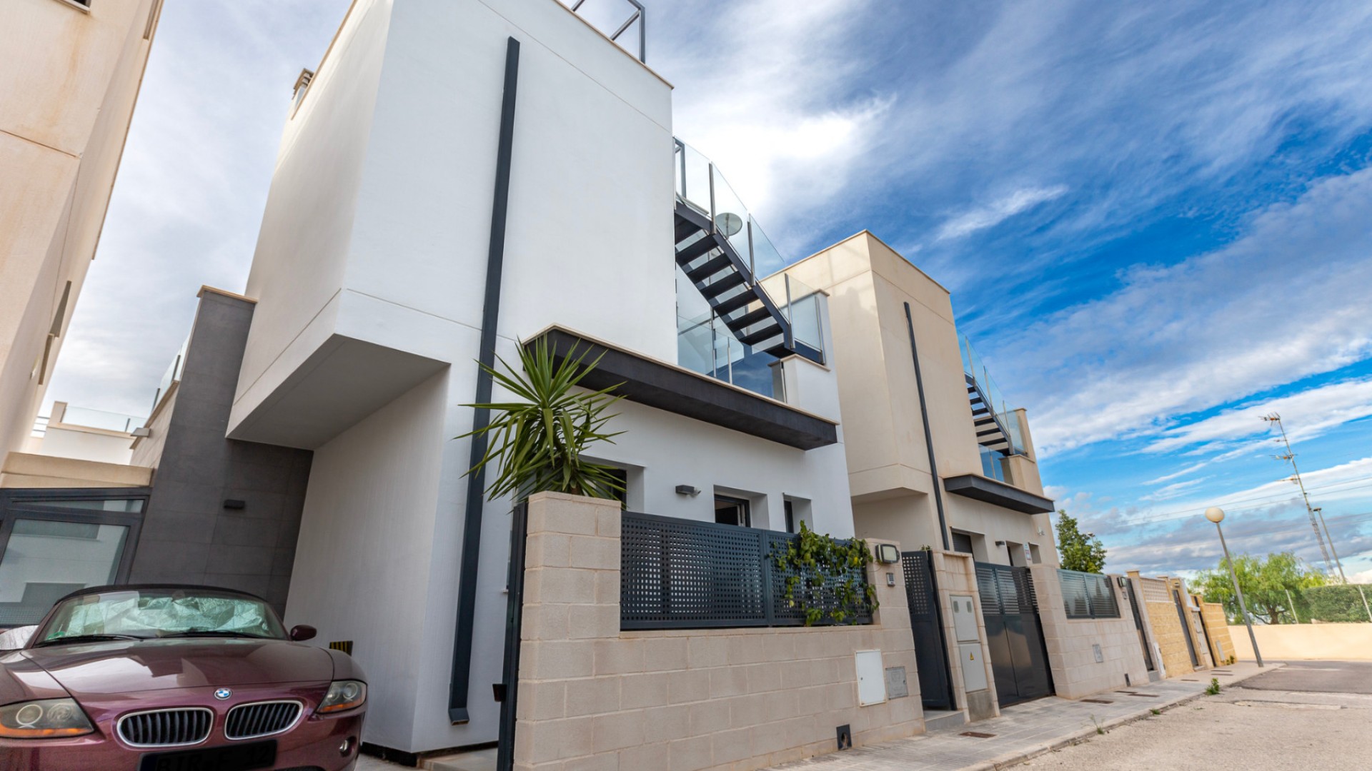 Venta - Chalet Independiente -
Villamartín - Pau 26