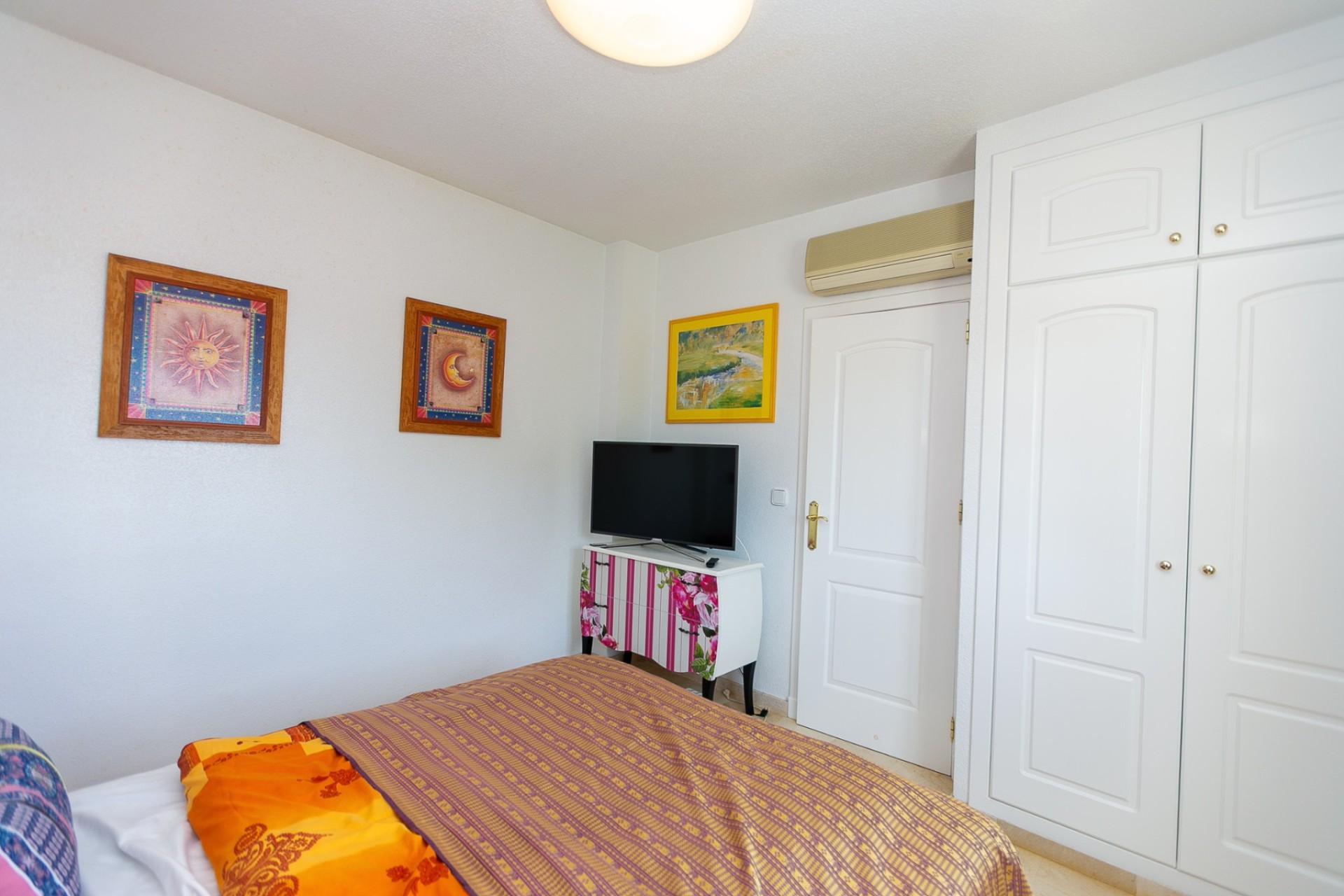 Venta - Chalet Independiente -
Villamartín - Rioja