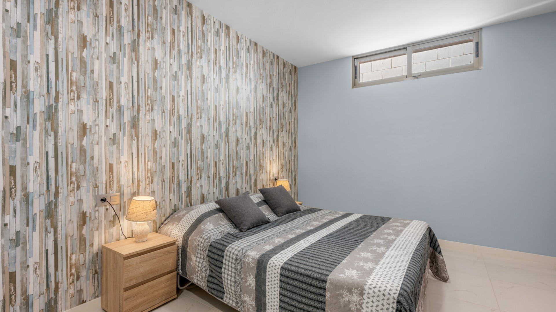 Venta - Chalet Independiente -
Villamartín