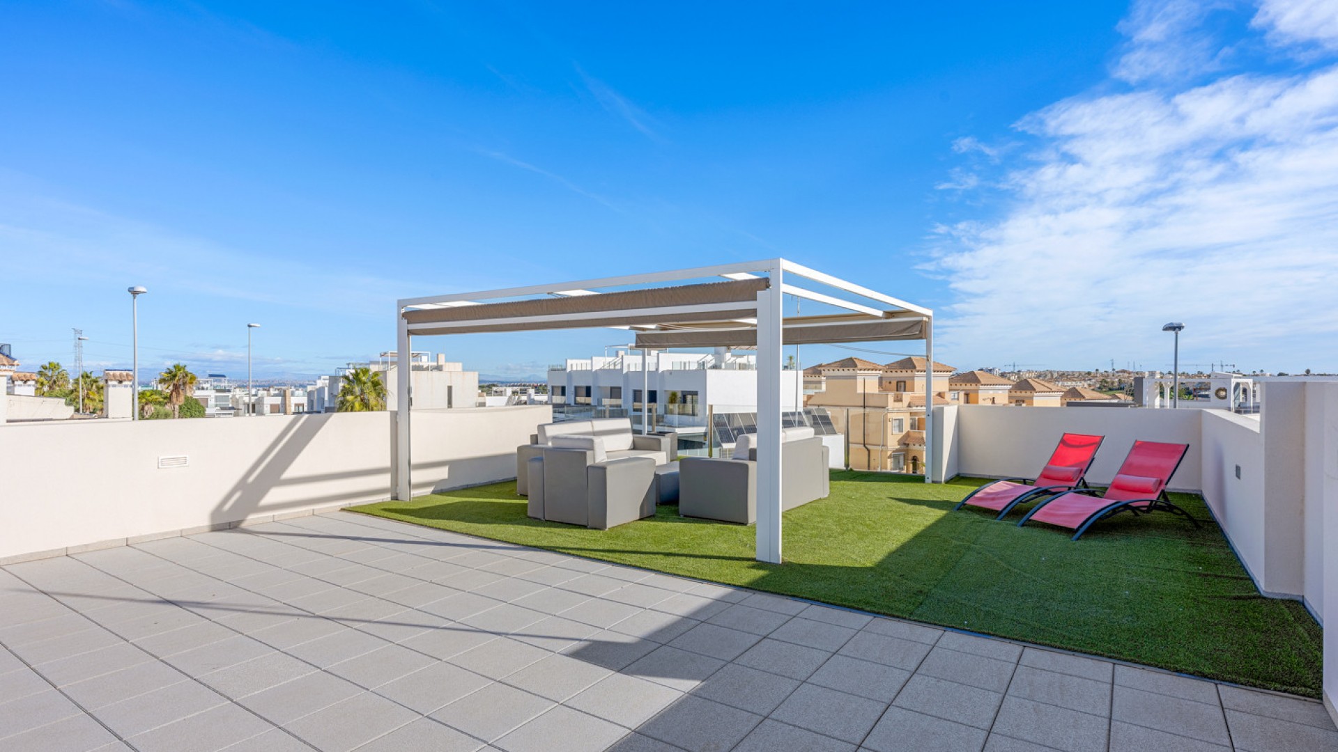 Venta - Chalet Independiente -
Villamartín