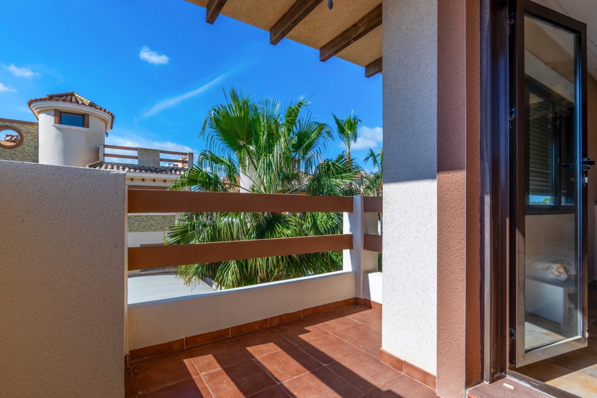 Venta - Chalet Independiente -
Villamartín