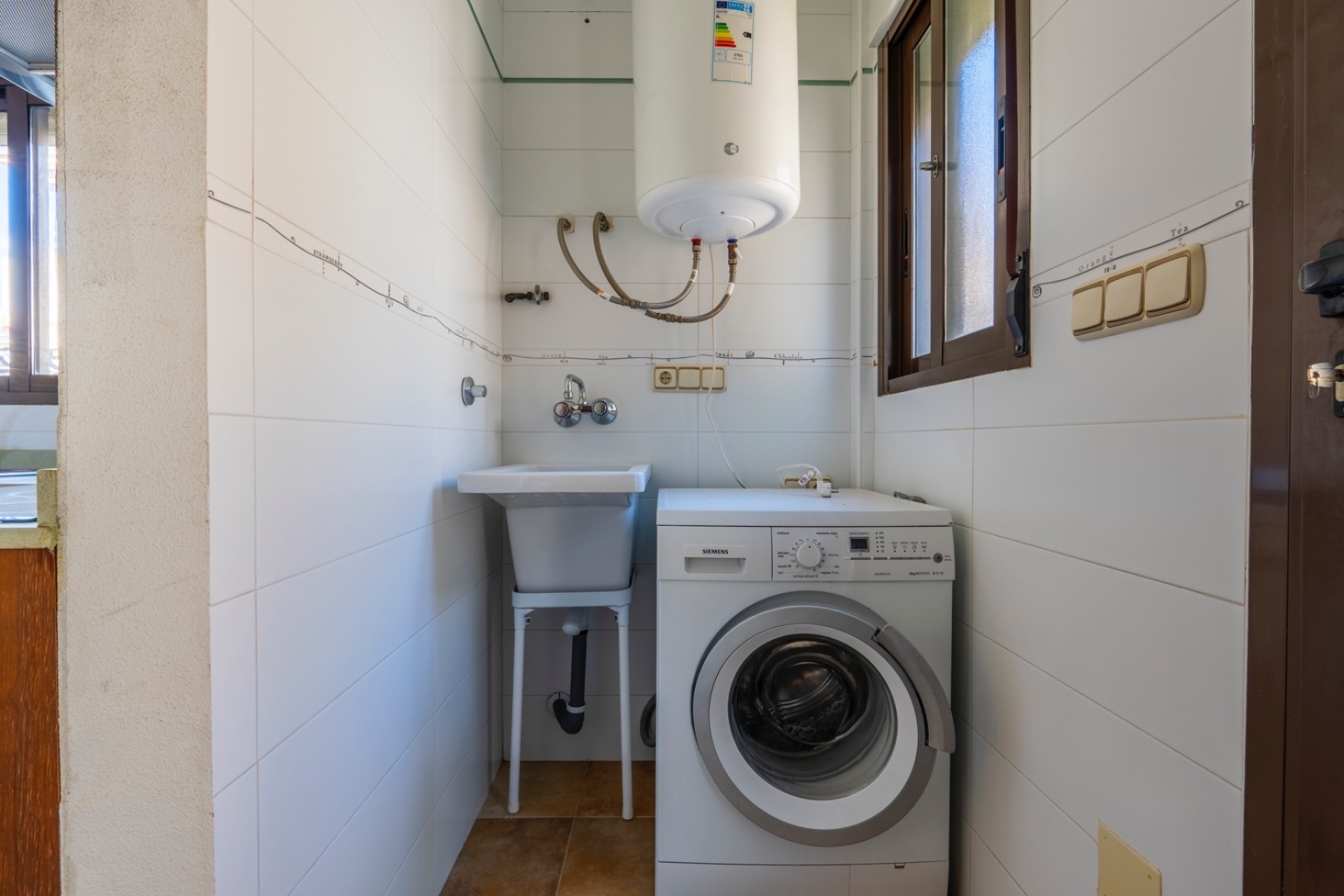 Venta - Chalet Independiente -
Villamartín