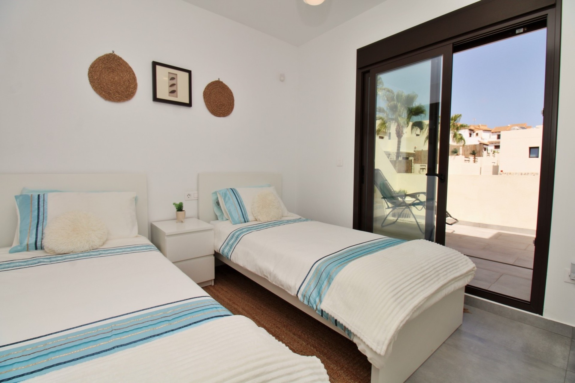 Venta - Chalet Independiente -
Villamartín
