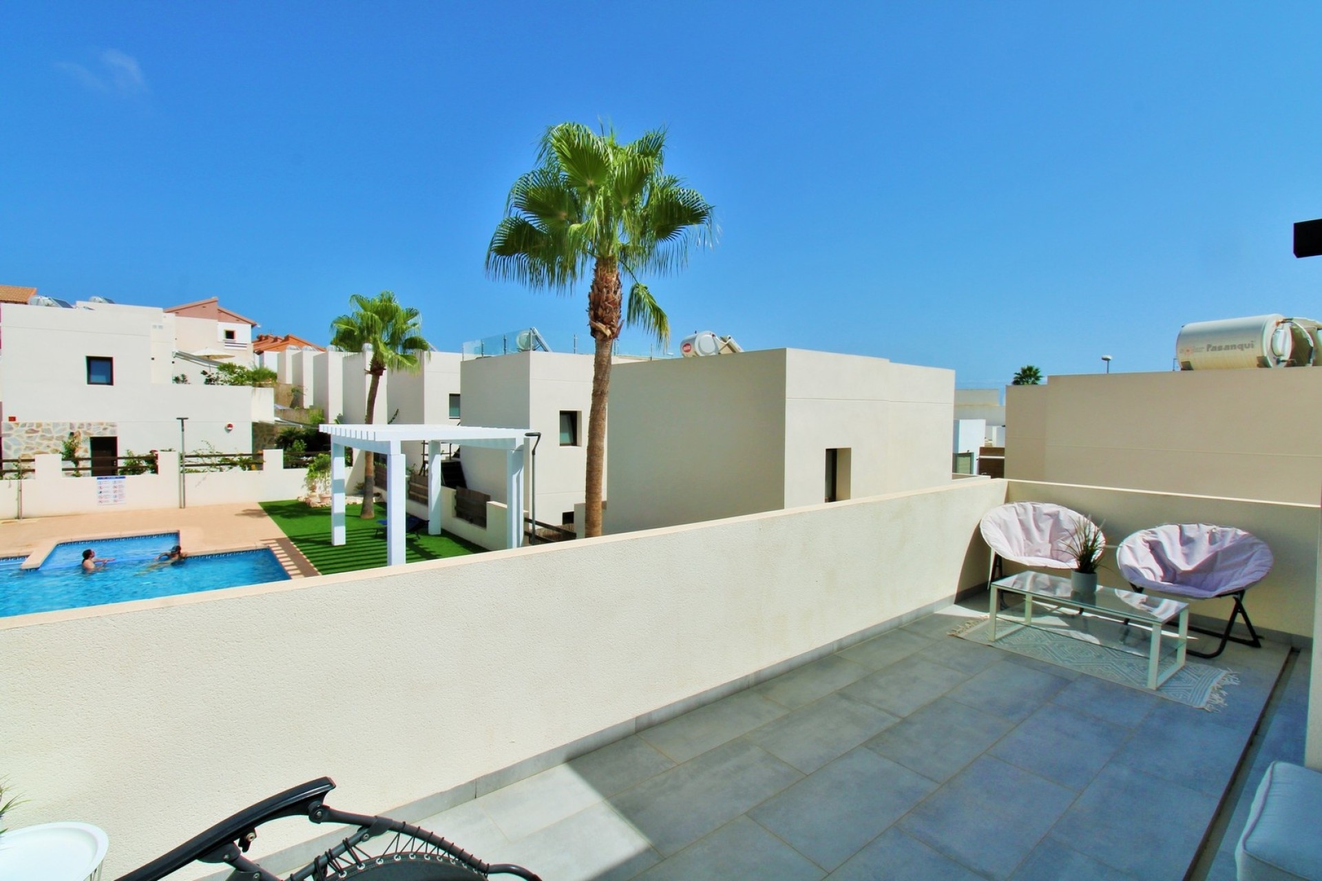 Venta - Chalet Independiente -
Villamartín