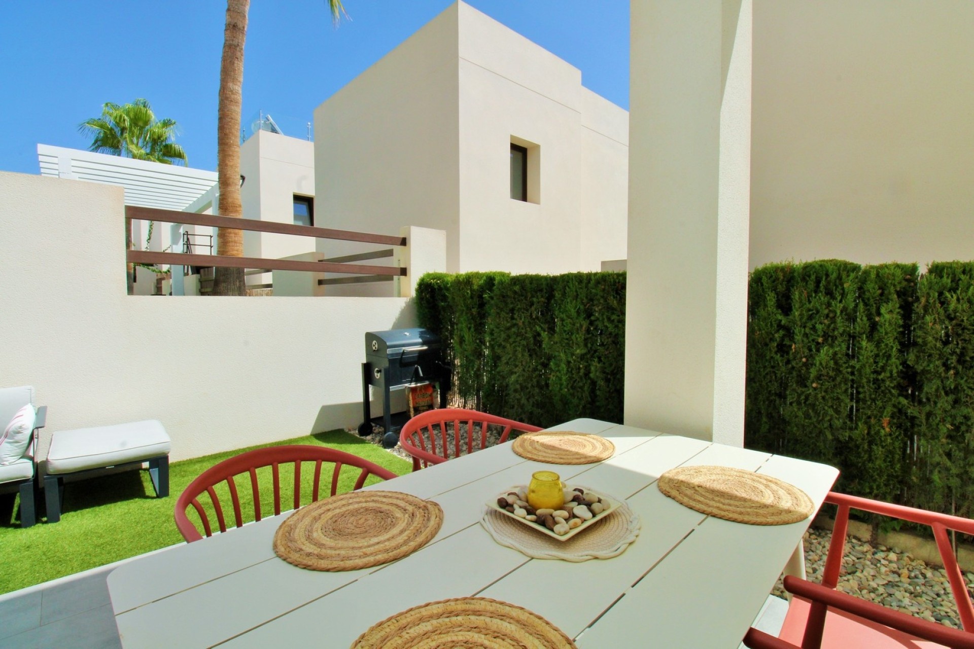 Venta - Chalet Independiente -
Villamartín