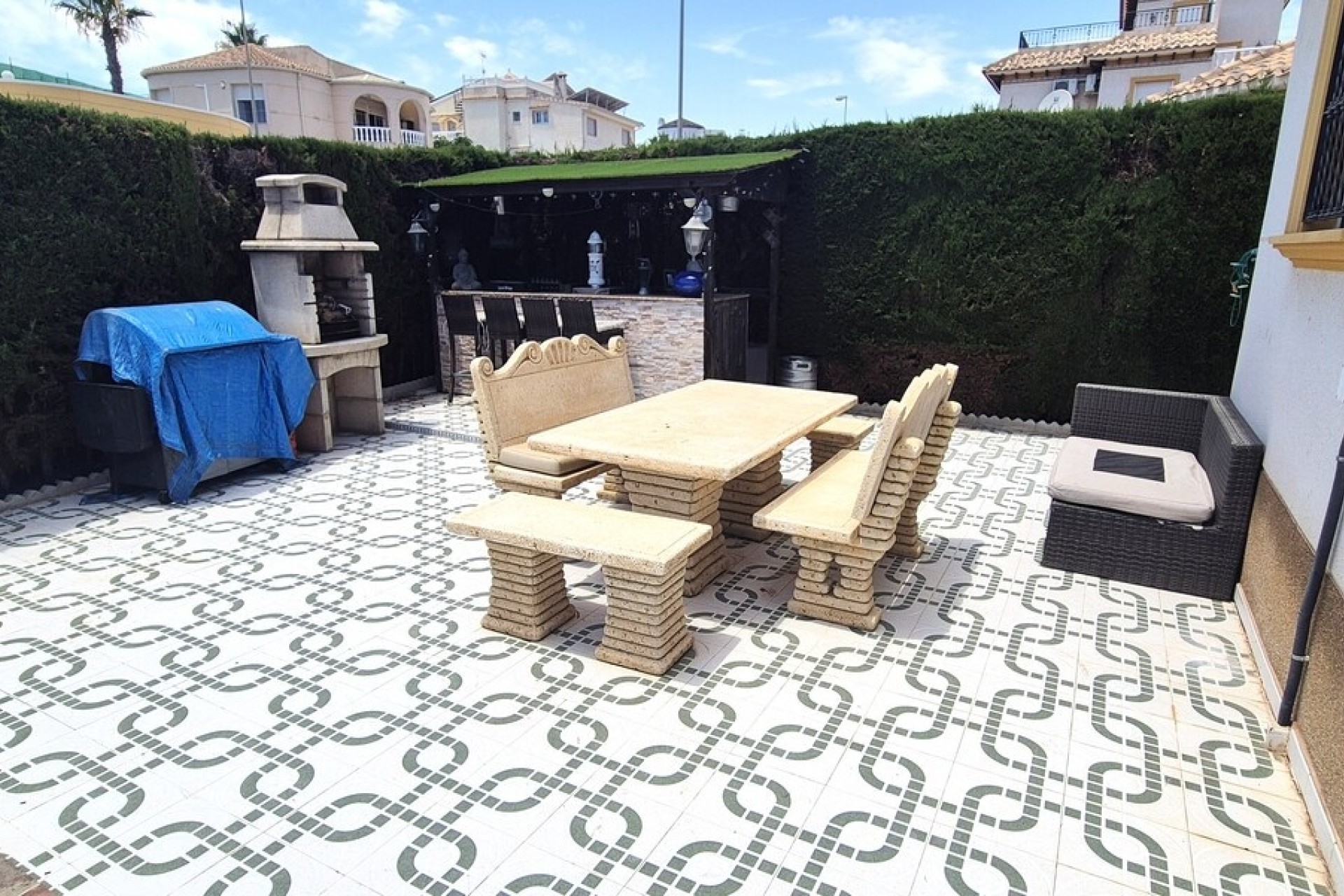 Venta - Chalet Independiente -
Villamartín