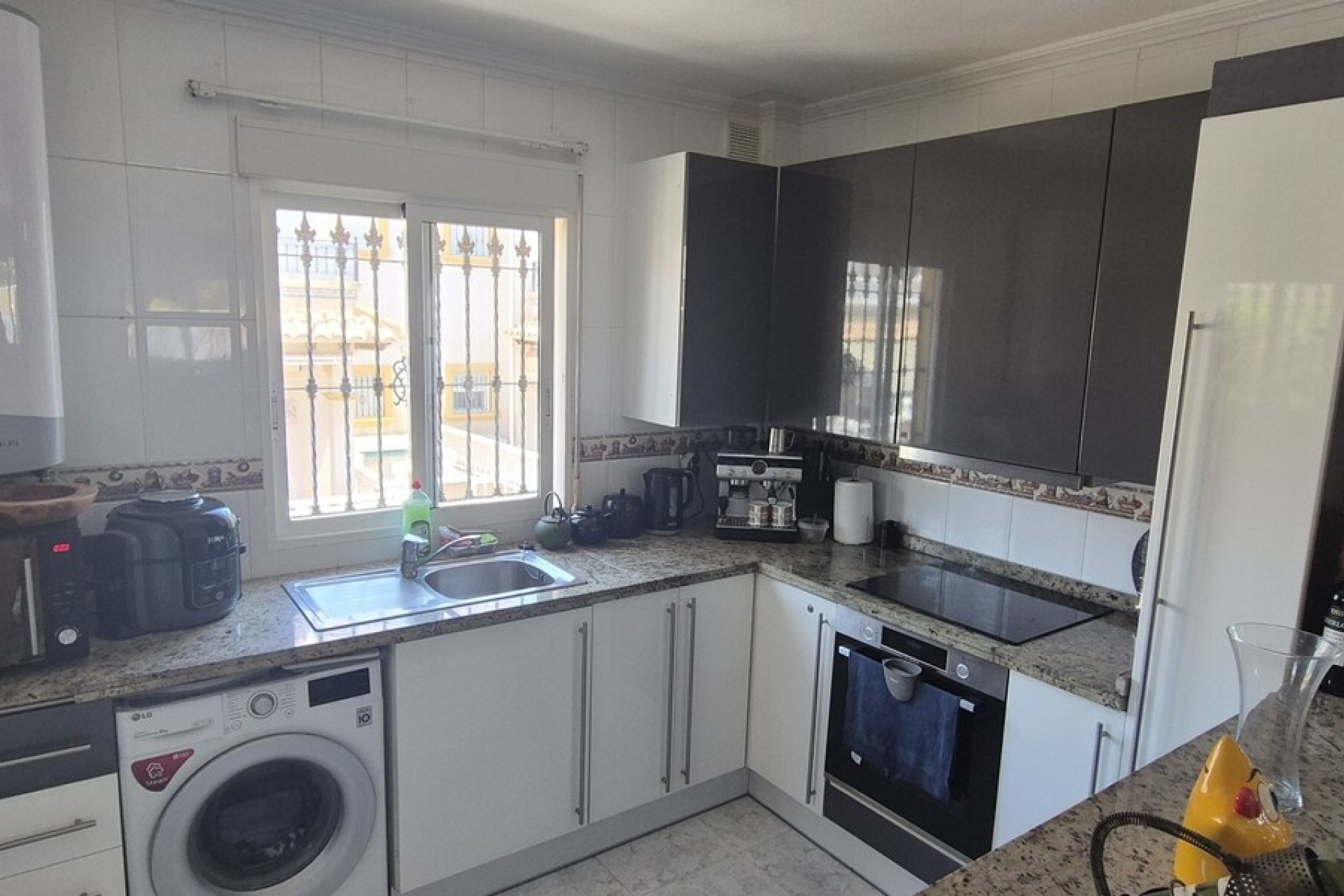 Venta - Chalet Independiente -
Villamartín