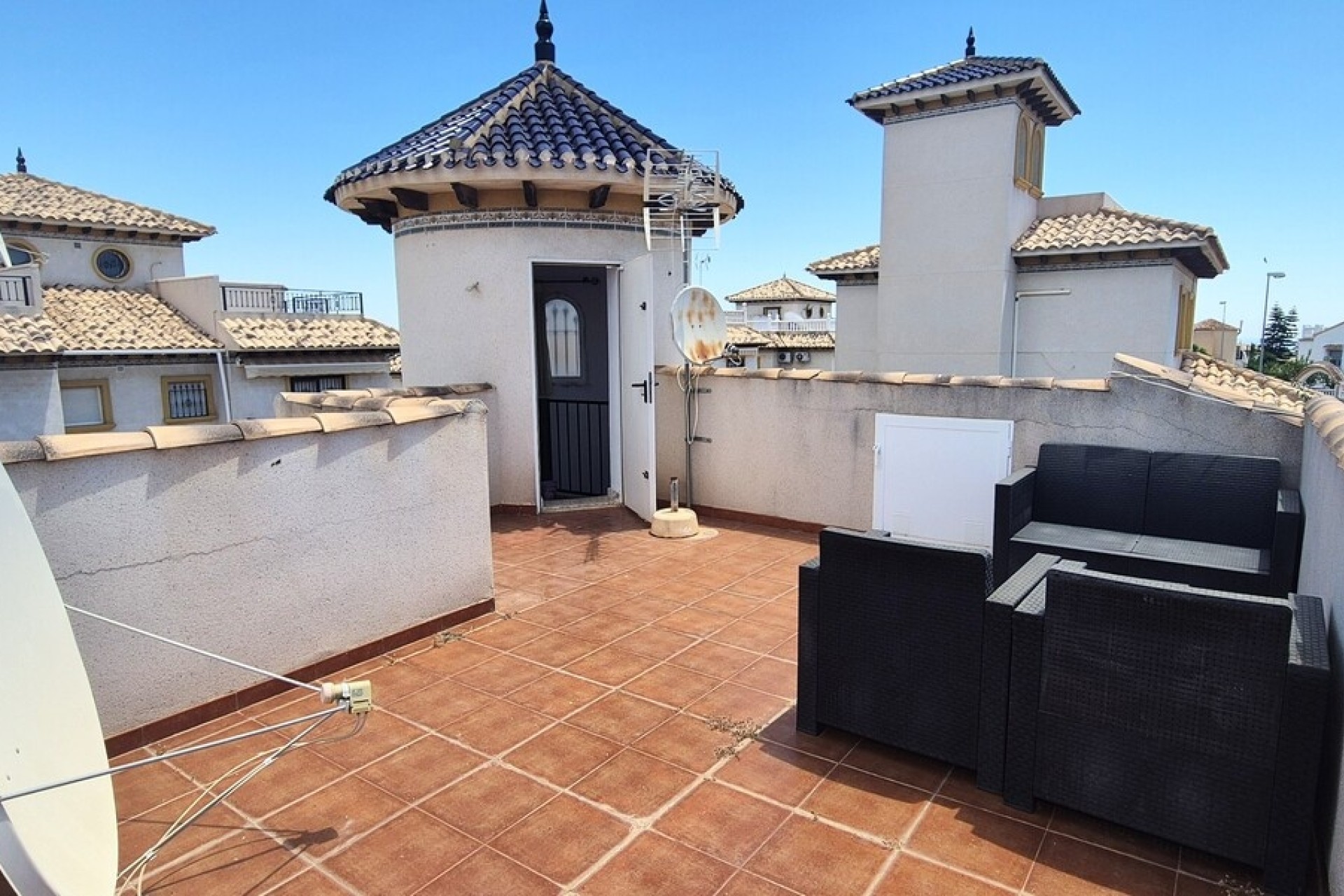 Venta - Chalet Independiente -
Villamartín