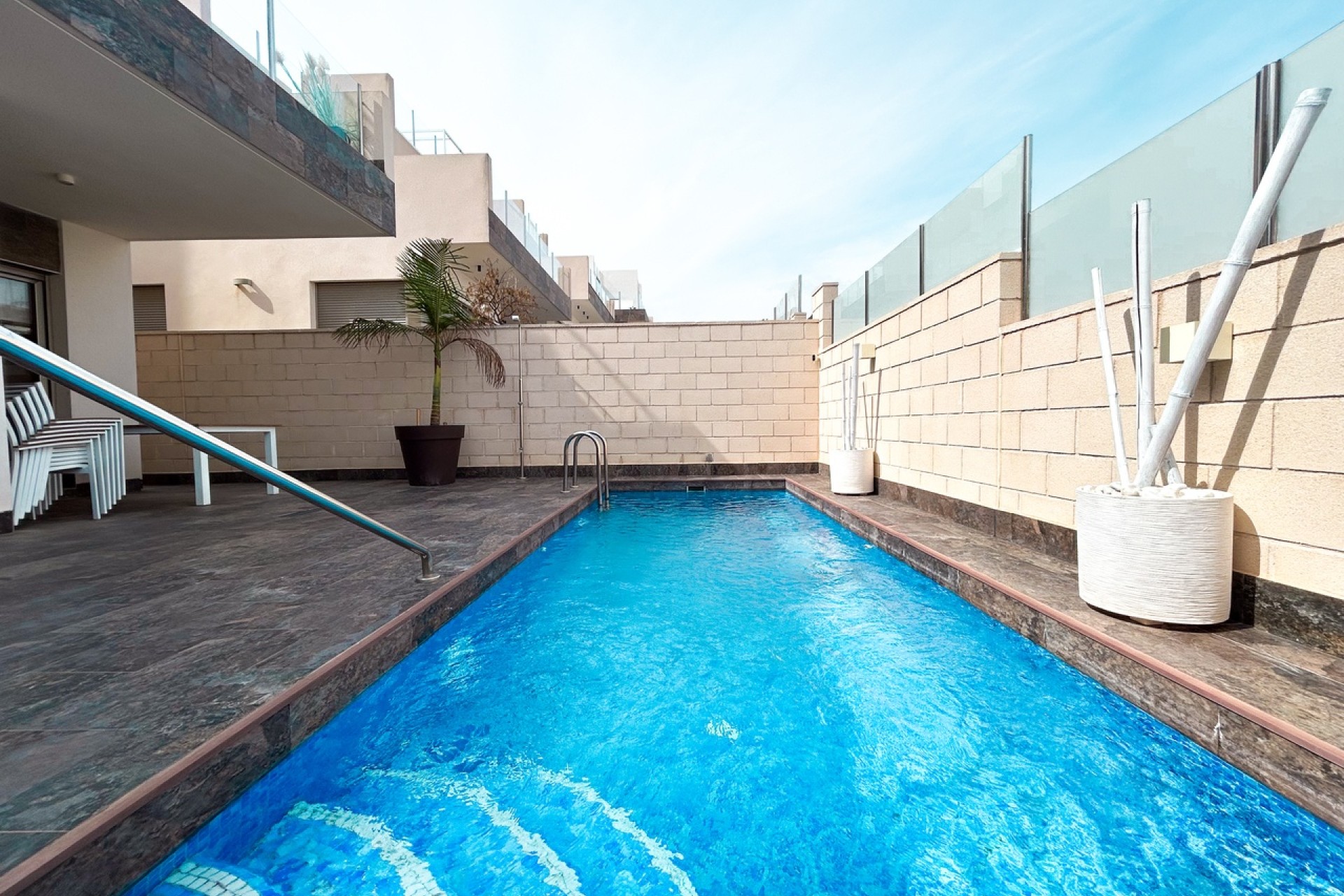 Venta - Chalet Independiente -
Villamartín