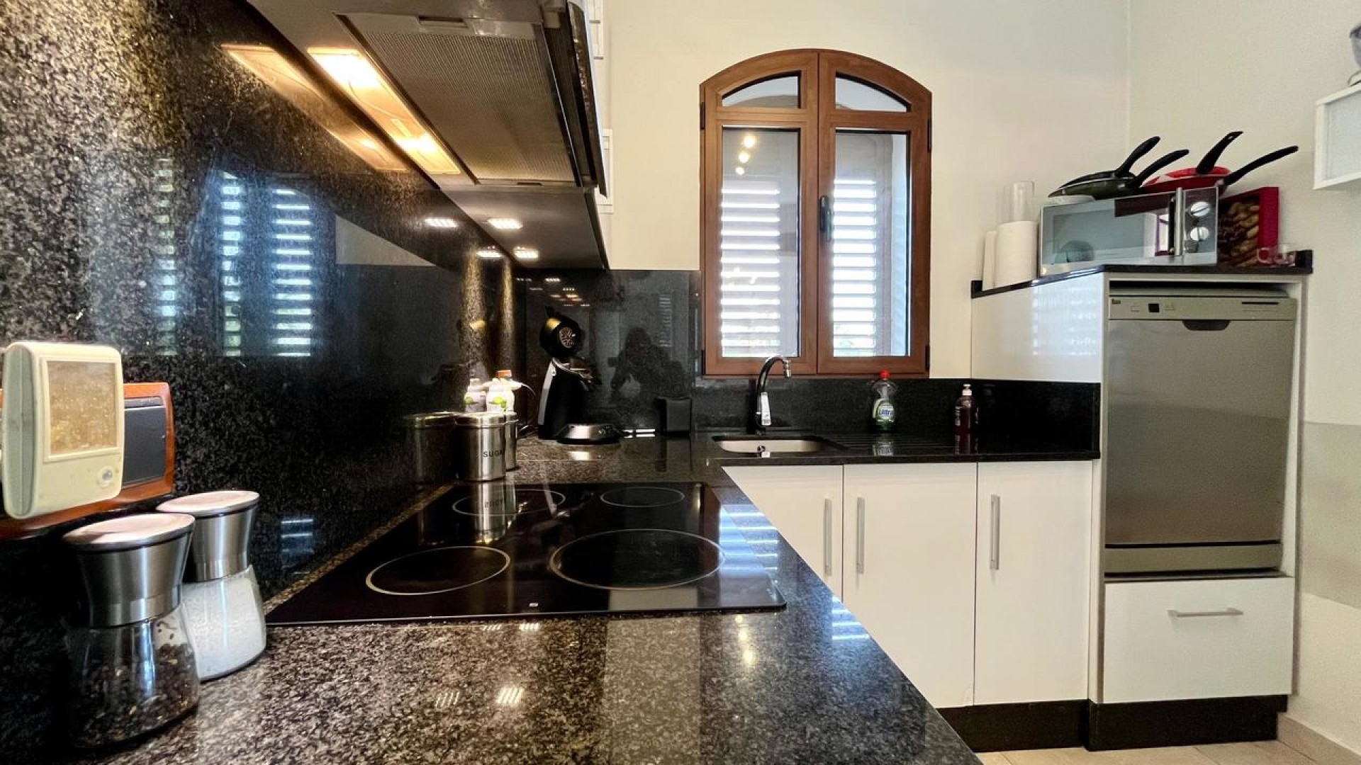 Venta - Chalet Independiente -
Villamartín