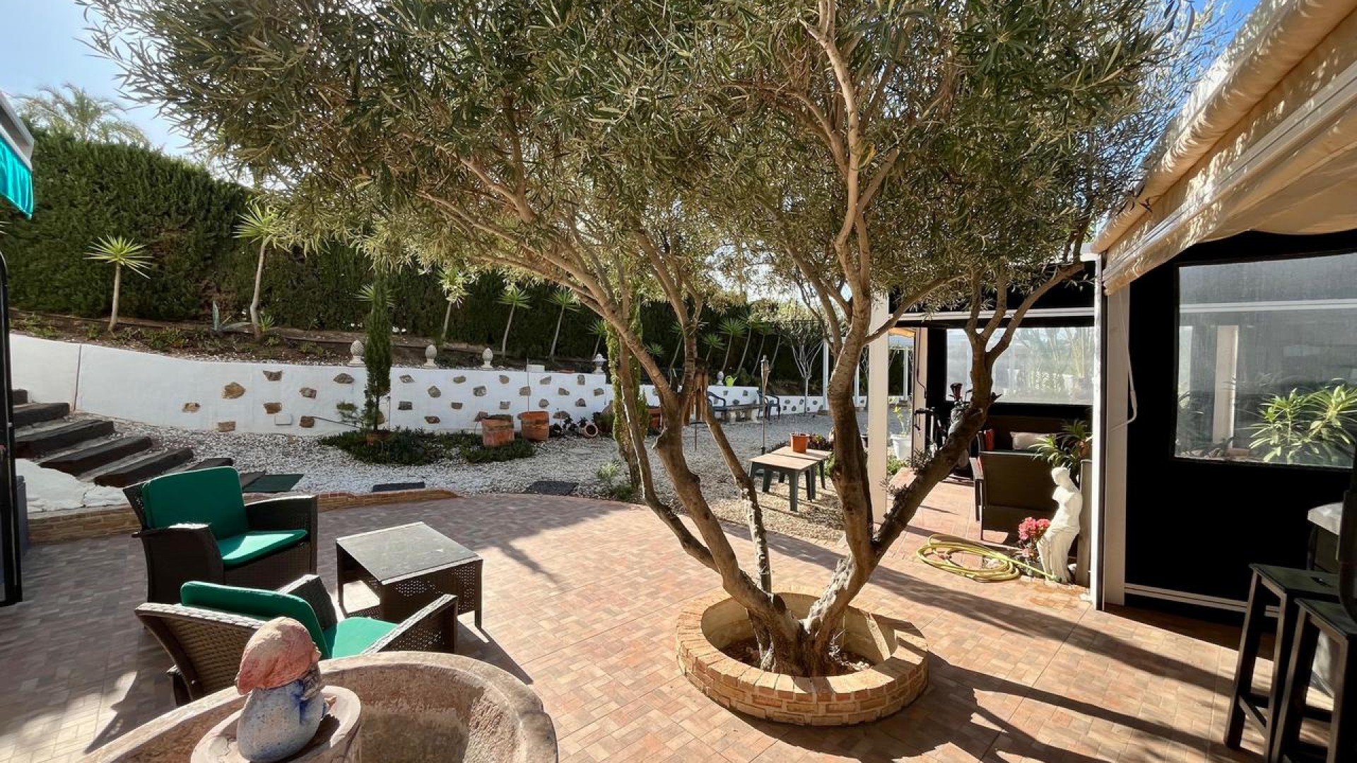 Venta - Chalet Independiente -
Villamartín