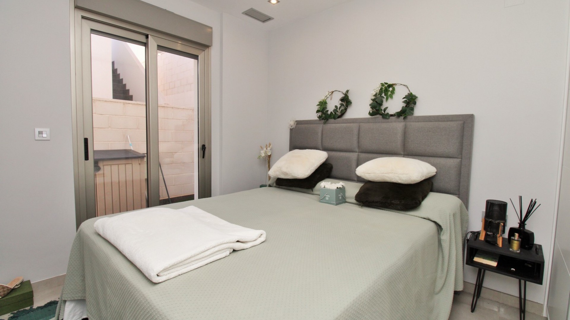 Venta - Chalet Independiente -
Villamartín