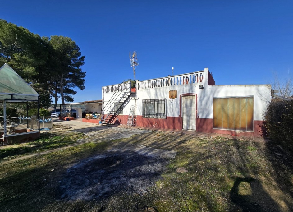 Venta - Chalet Independiente -
Villena