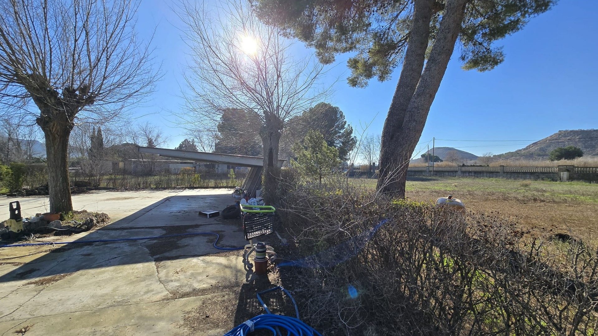 Venta - Chalet Independiente -
Villena