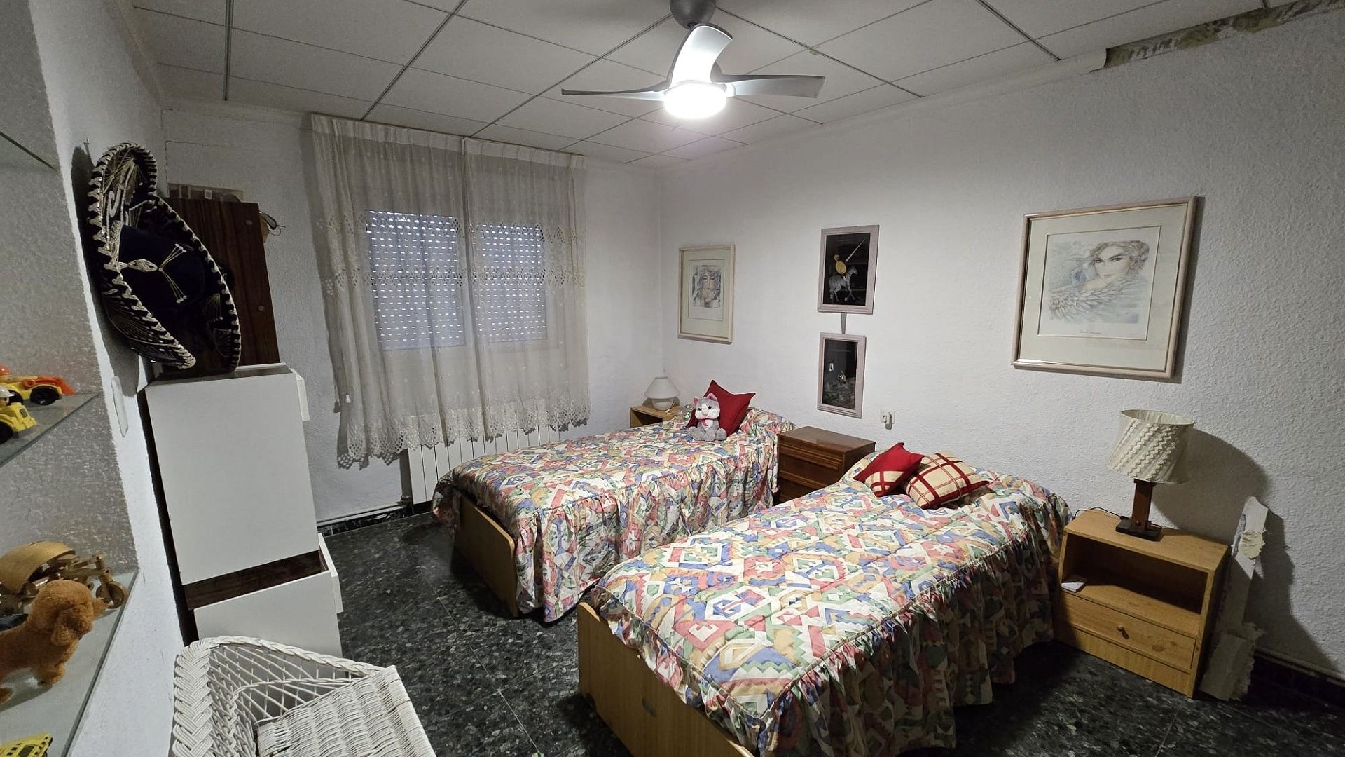 Venta - Chalet Independiente -
Villena