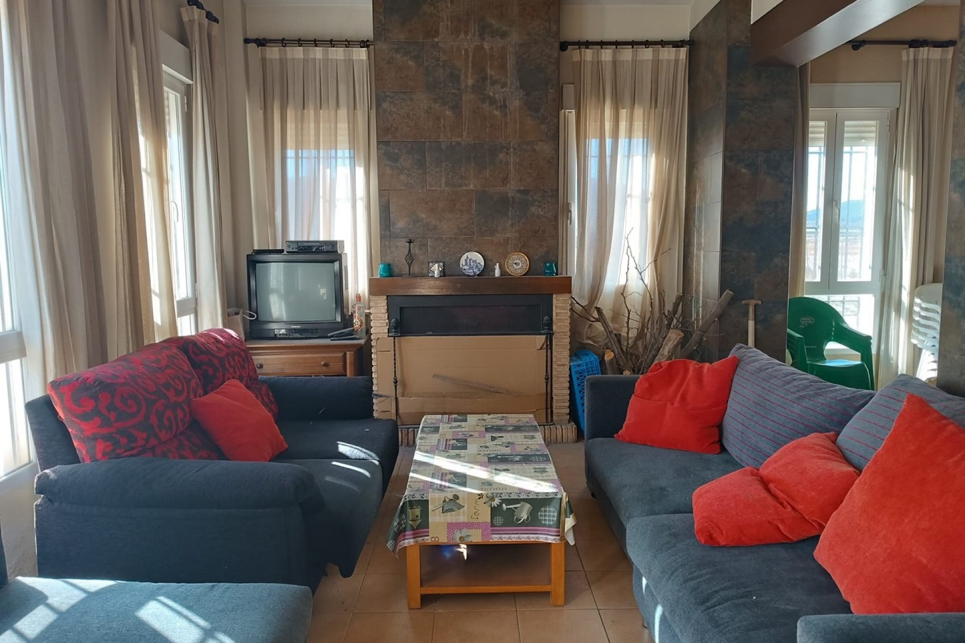 Venta - Chalet Independiente -
Yecla - Inland