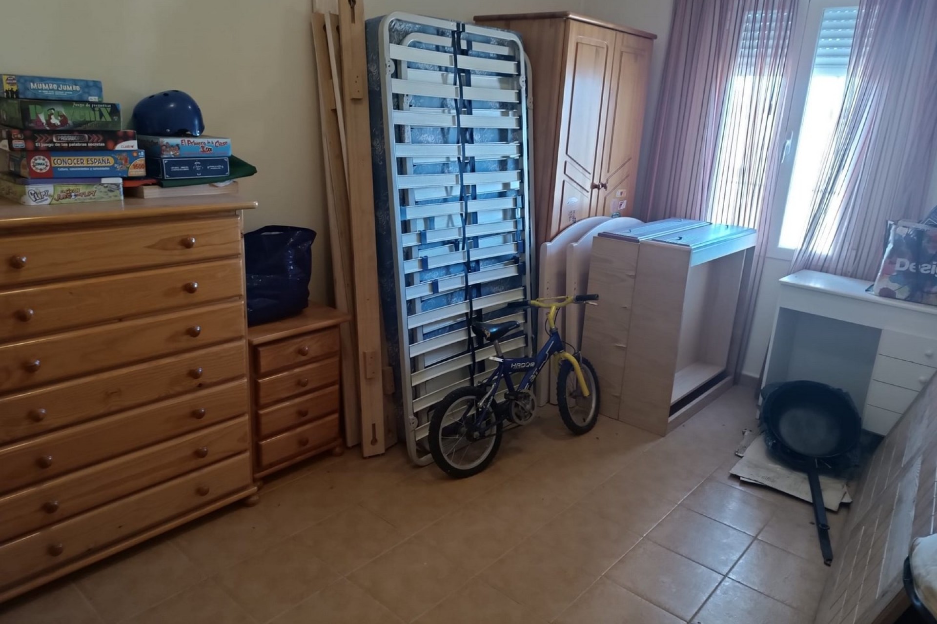 Venta - Chalet Independiente -
Yecla - Inland