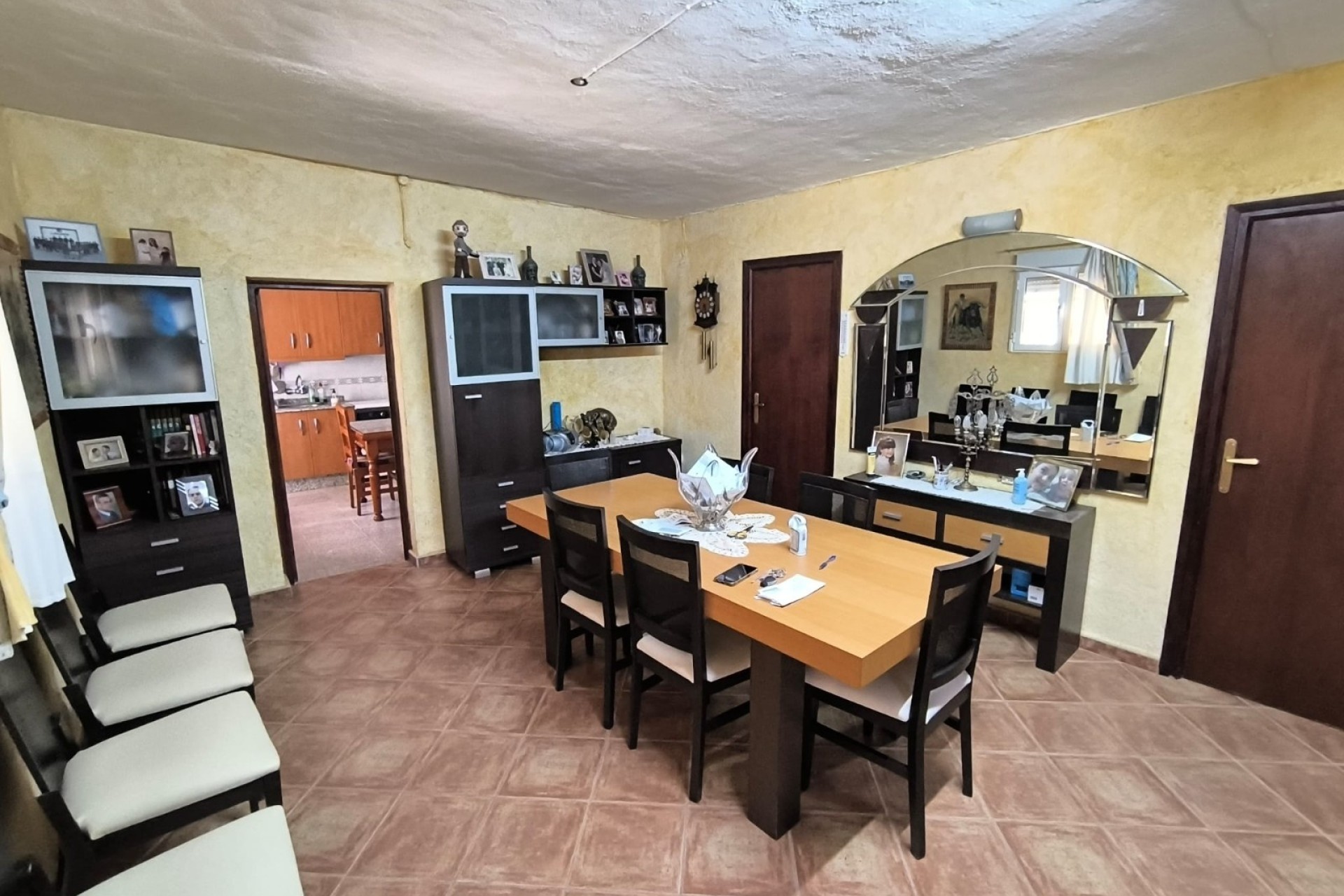 Venta - Chalet Independiente -
Yecla - Inland