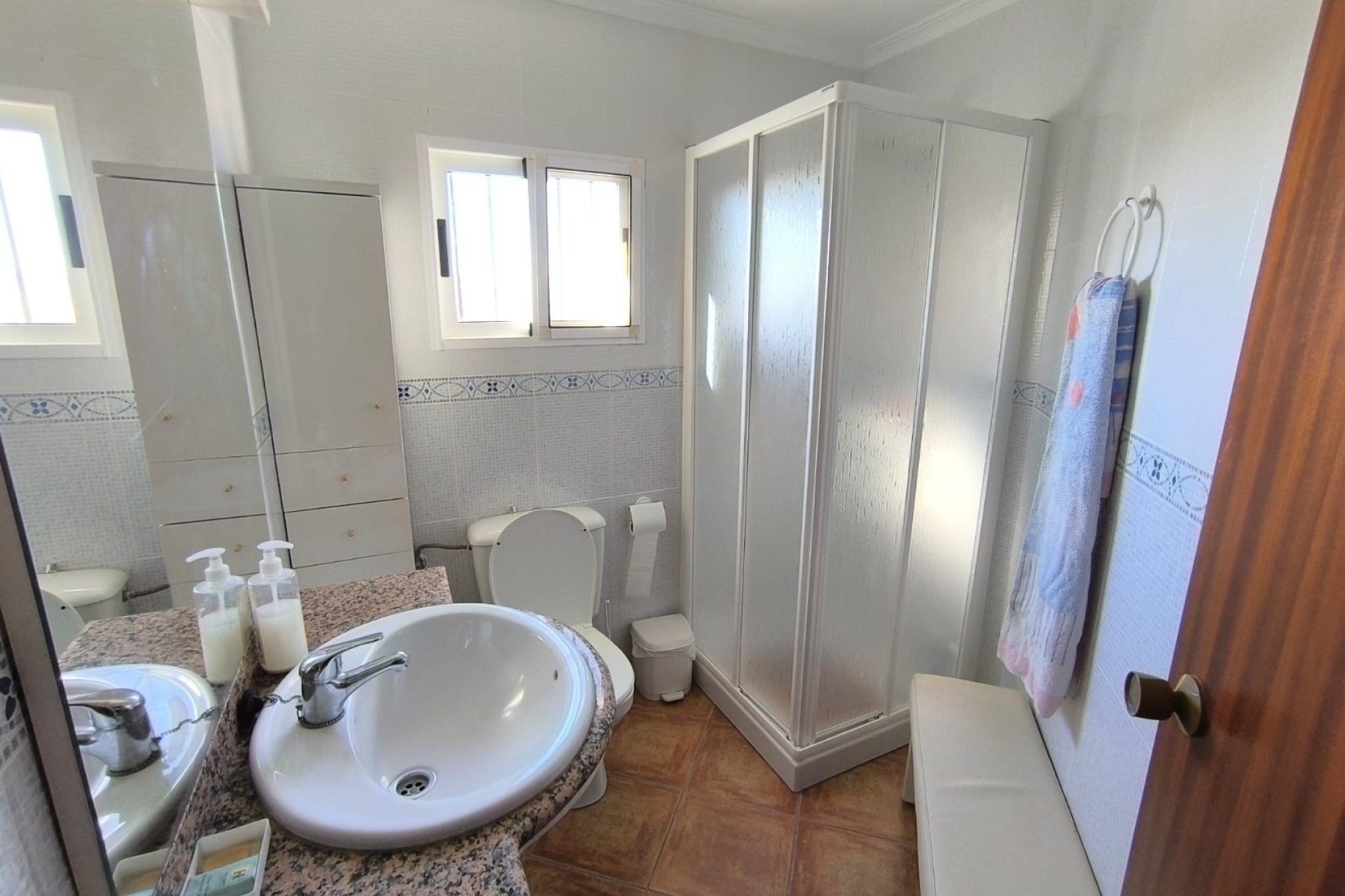 Venta - Chalet Independiente -
Yecla - Inland