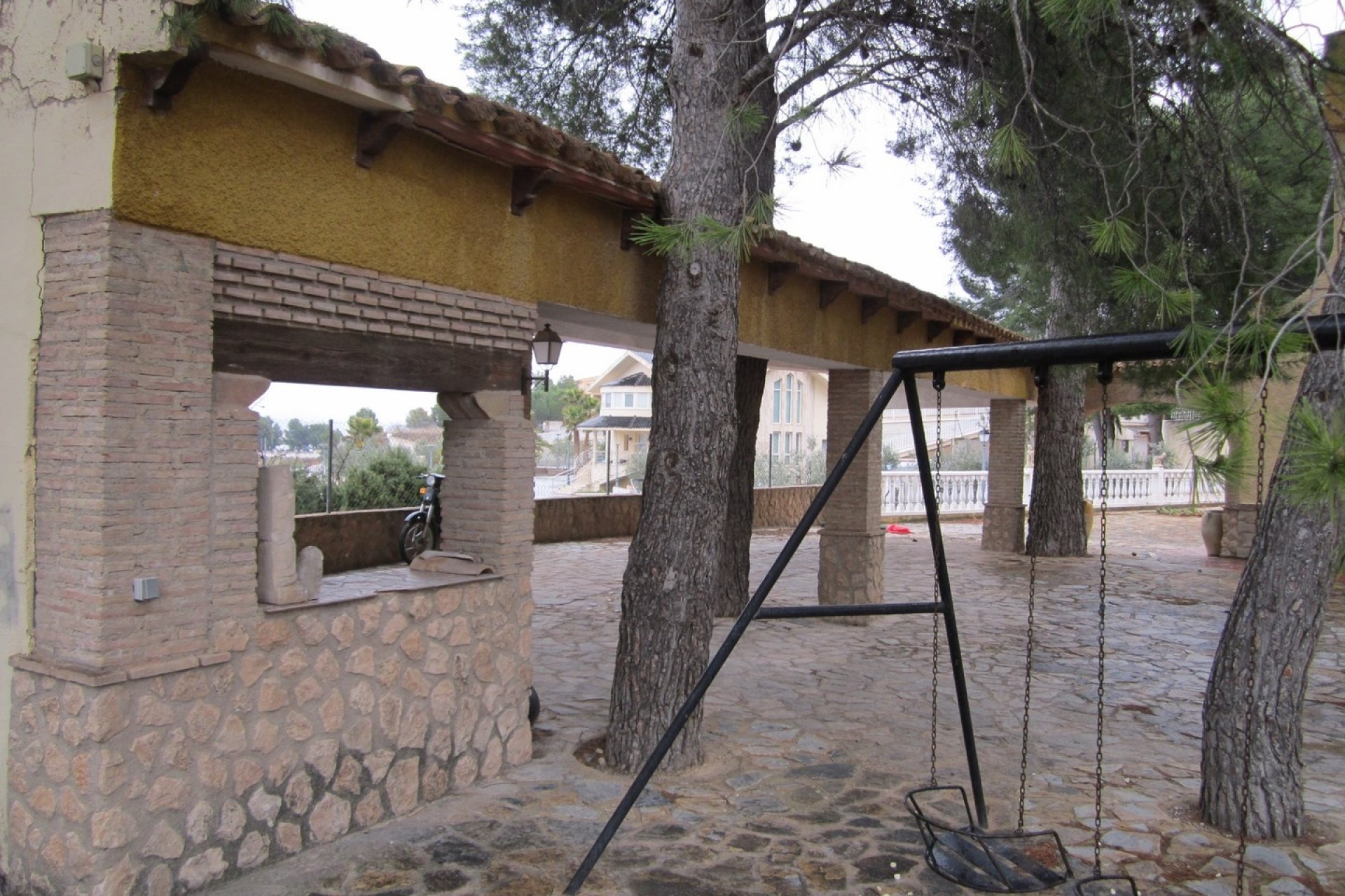 Venta - Chalet Independiente -
Yecla - Inland