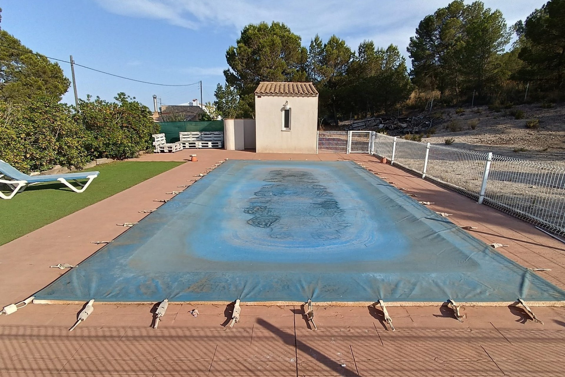 Venta - Chalet Independiente -
Yecla - Inland