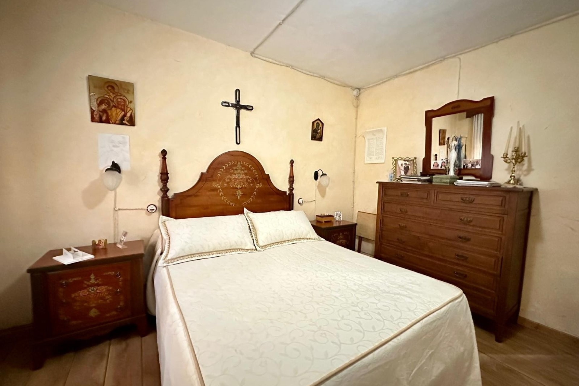 Venta - Chalet Independiente -
Yecla - Inland
