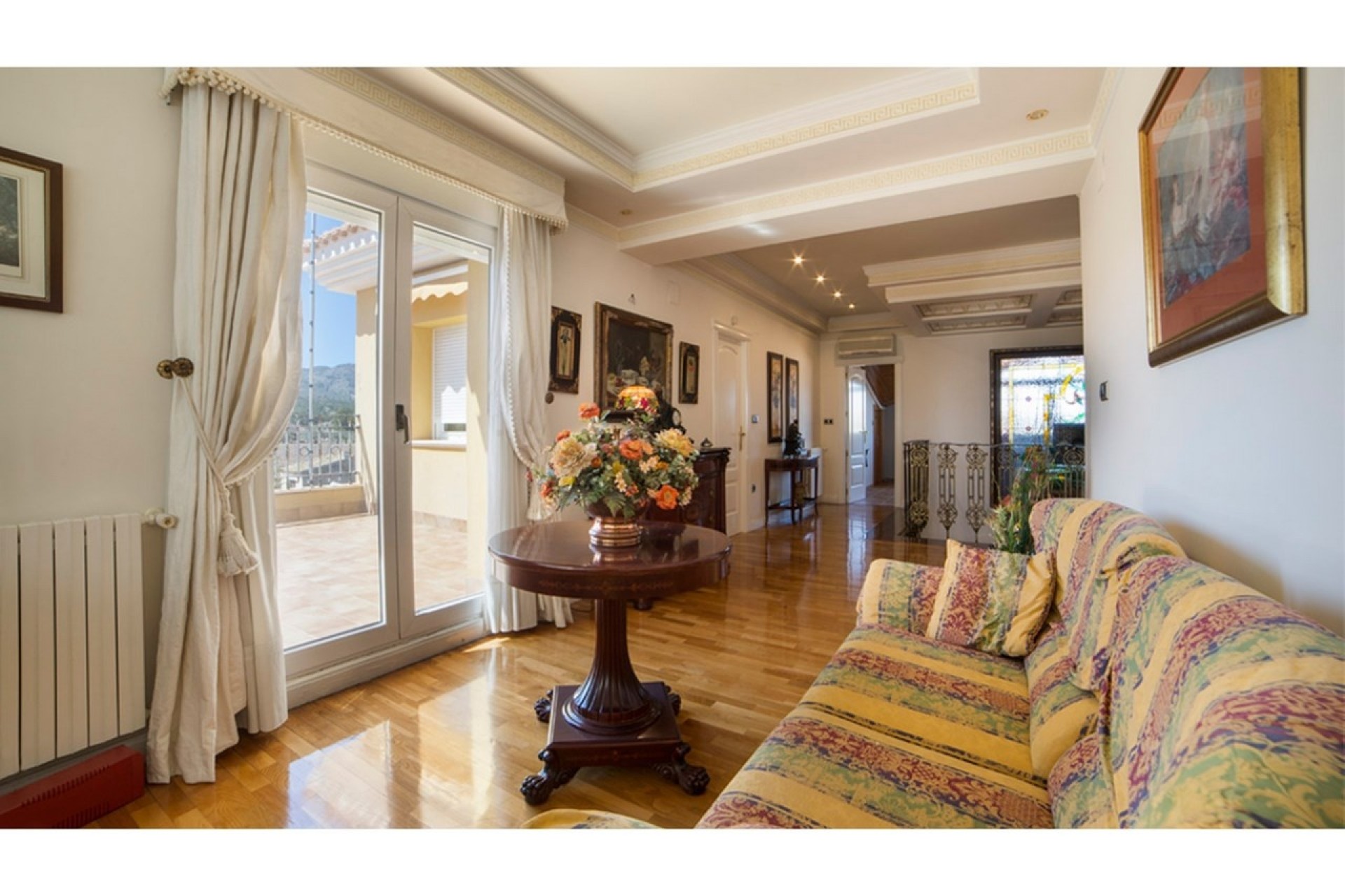 Venta - Chalet Independiente -
Yecla - Inland