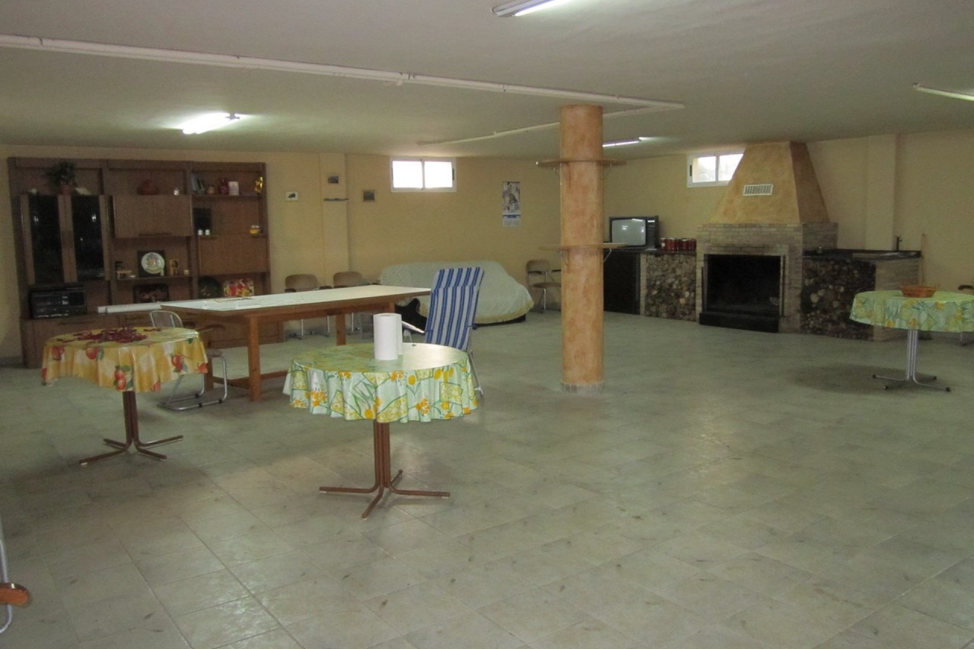 Venta - Chalet Independiente -
Yecla - Inland