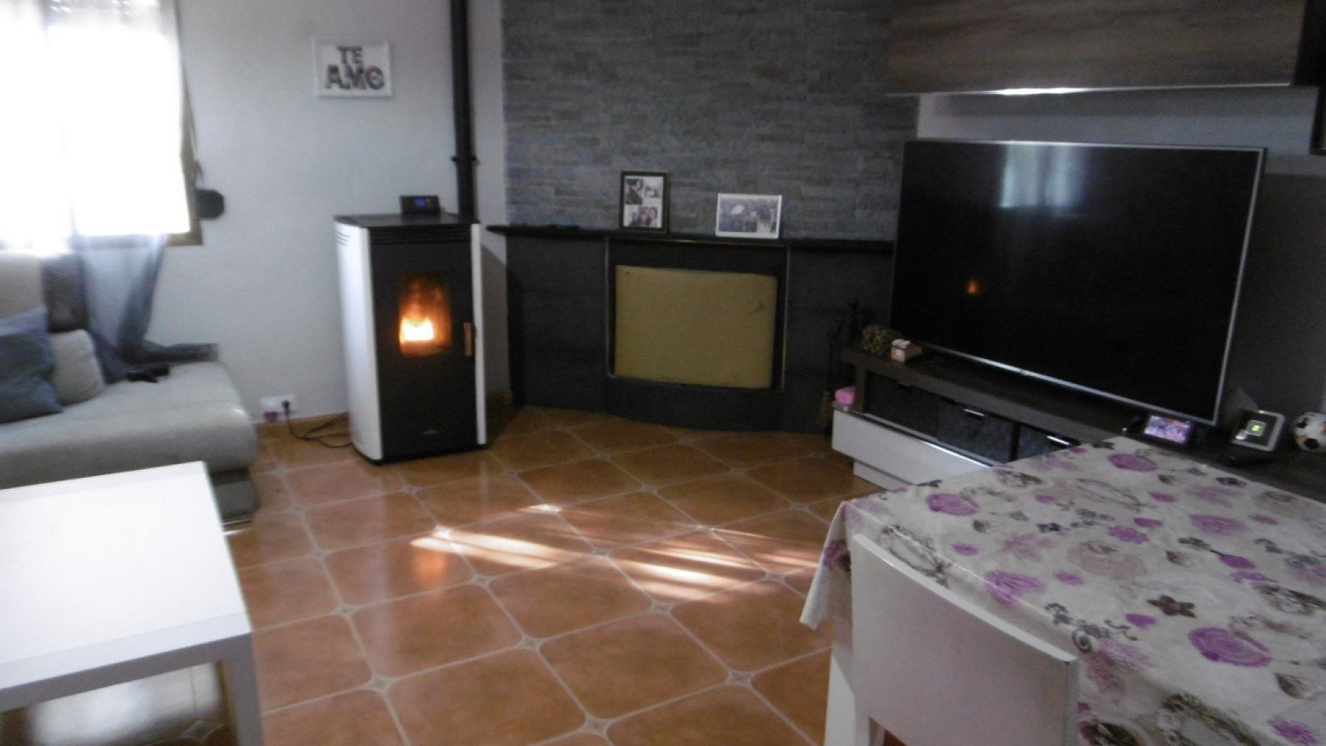 Venta - Chalet Independiente -
Yecla